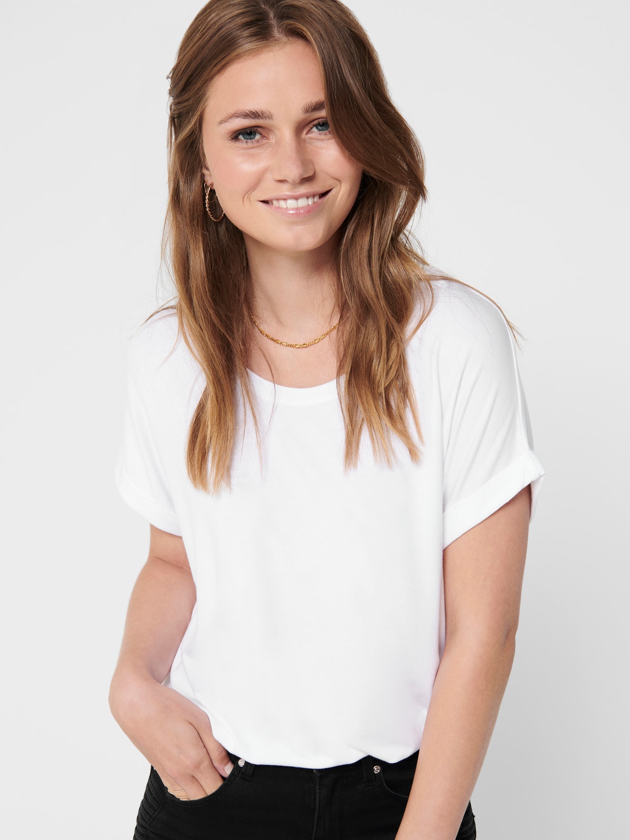 Loose fit T-shirt | White | ONLY®
