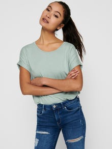 ONLY Regular fit O-hals Mouwuiteinden met omslag T-shirts -Jadeite - 15106662
