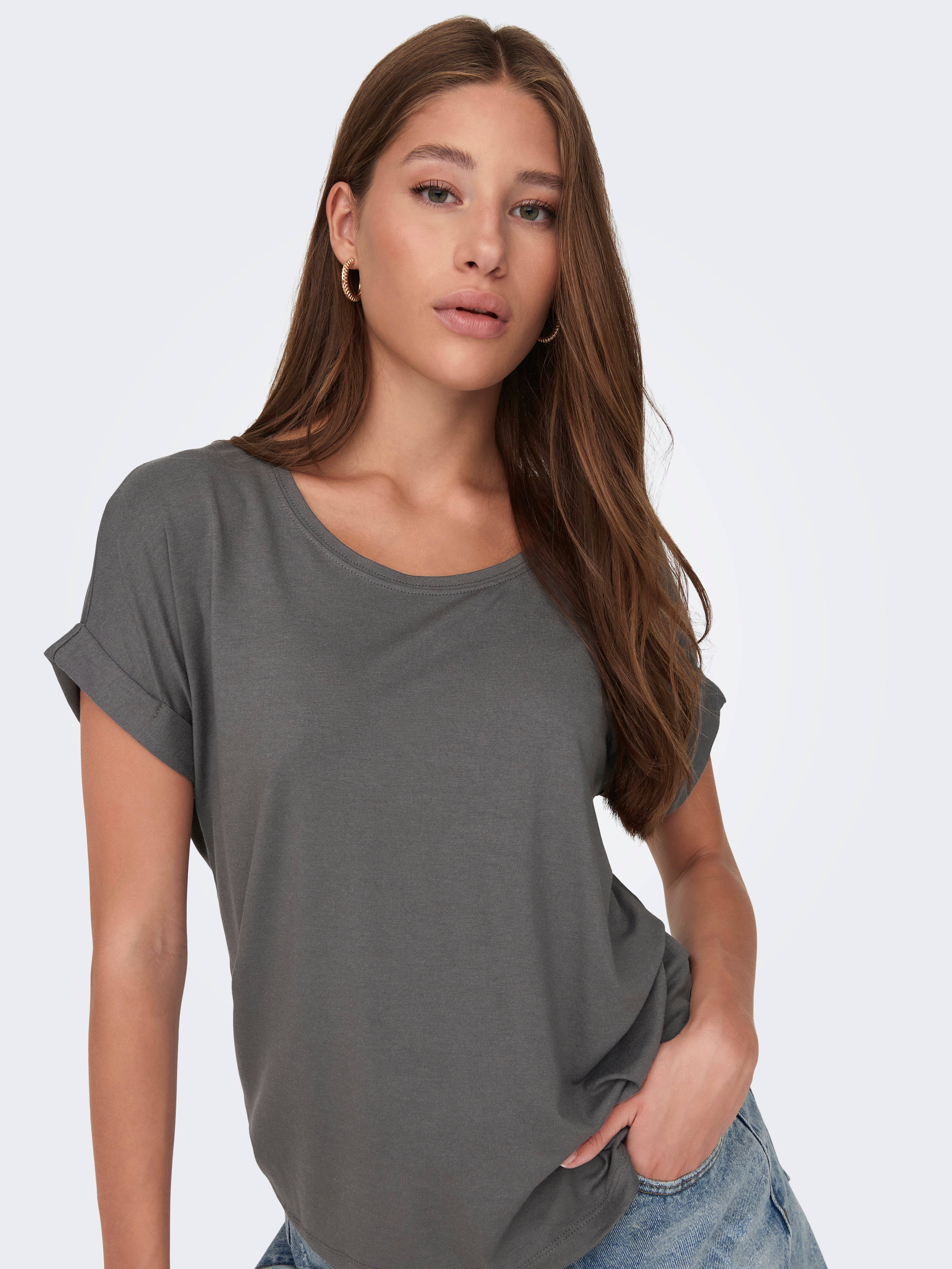Regular Fit Round Neck Foldup cuffs TShirt Dark Grey ONLY®