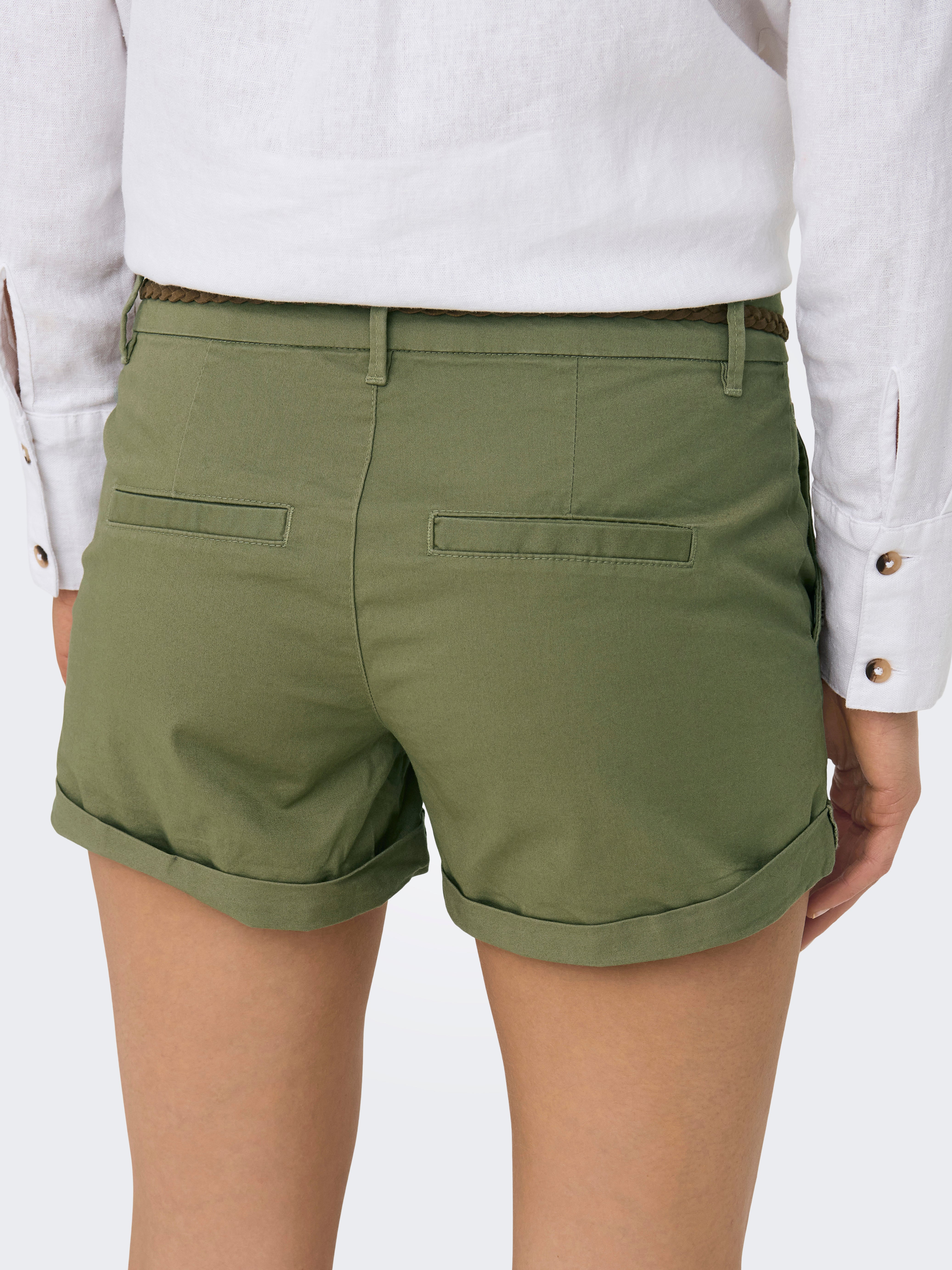 ONLEVELYN Mittlere Taille Normal geschnitten Shorts | Mittelgrün  