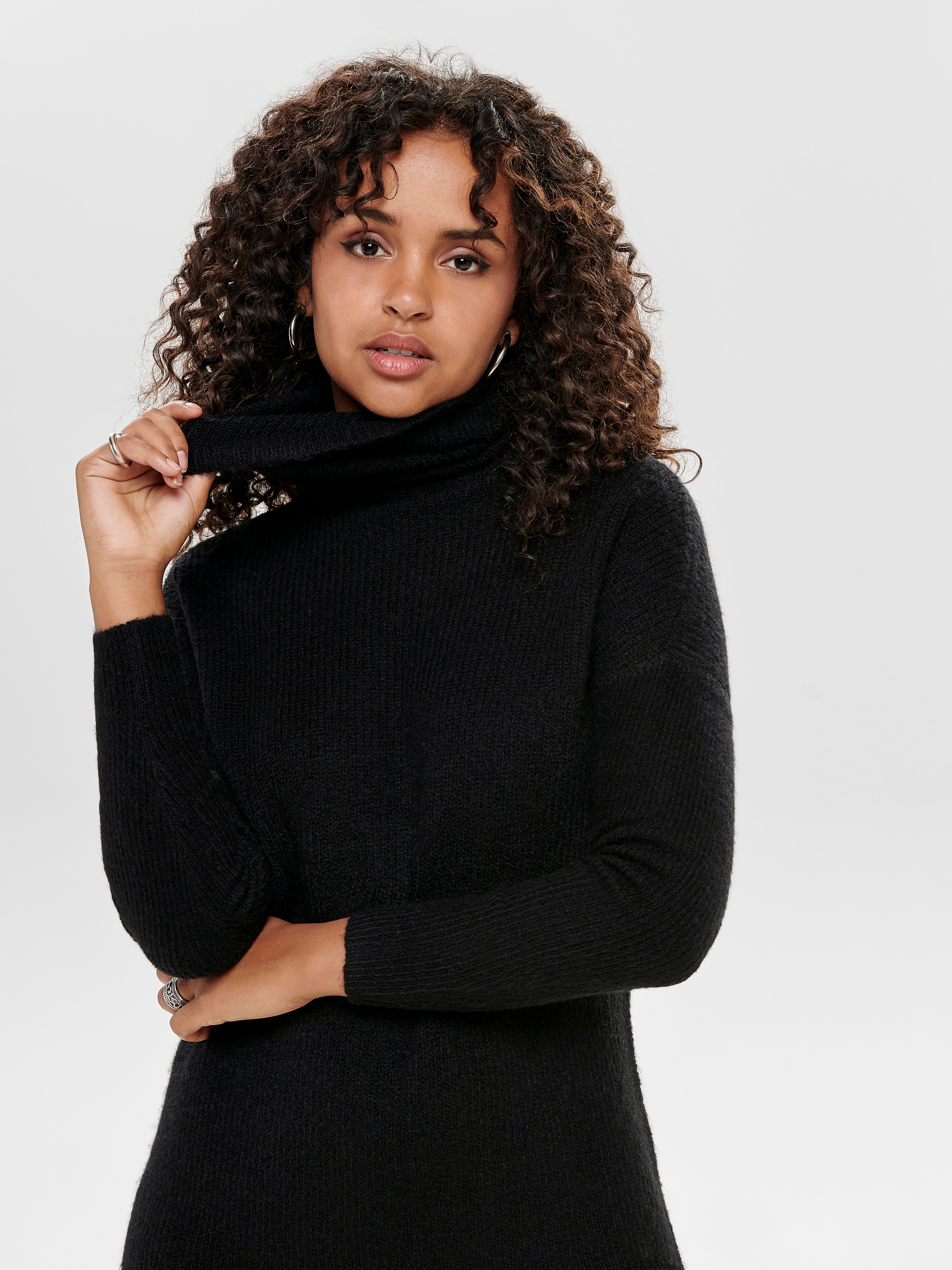 Long sleeved Knitted Dress | Black | ONLY®