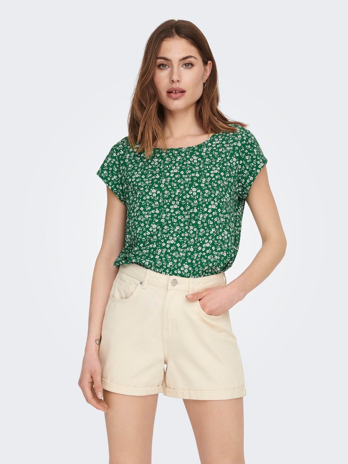 ONLY Regular Fit Round Neck Top -Green Jacket - 15161116