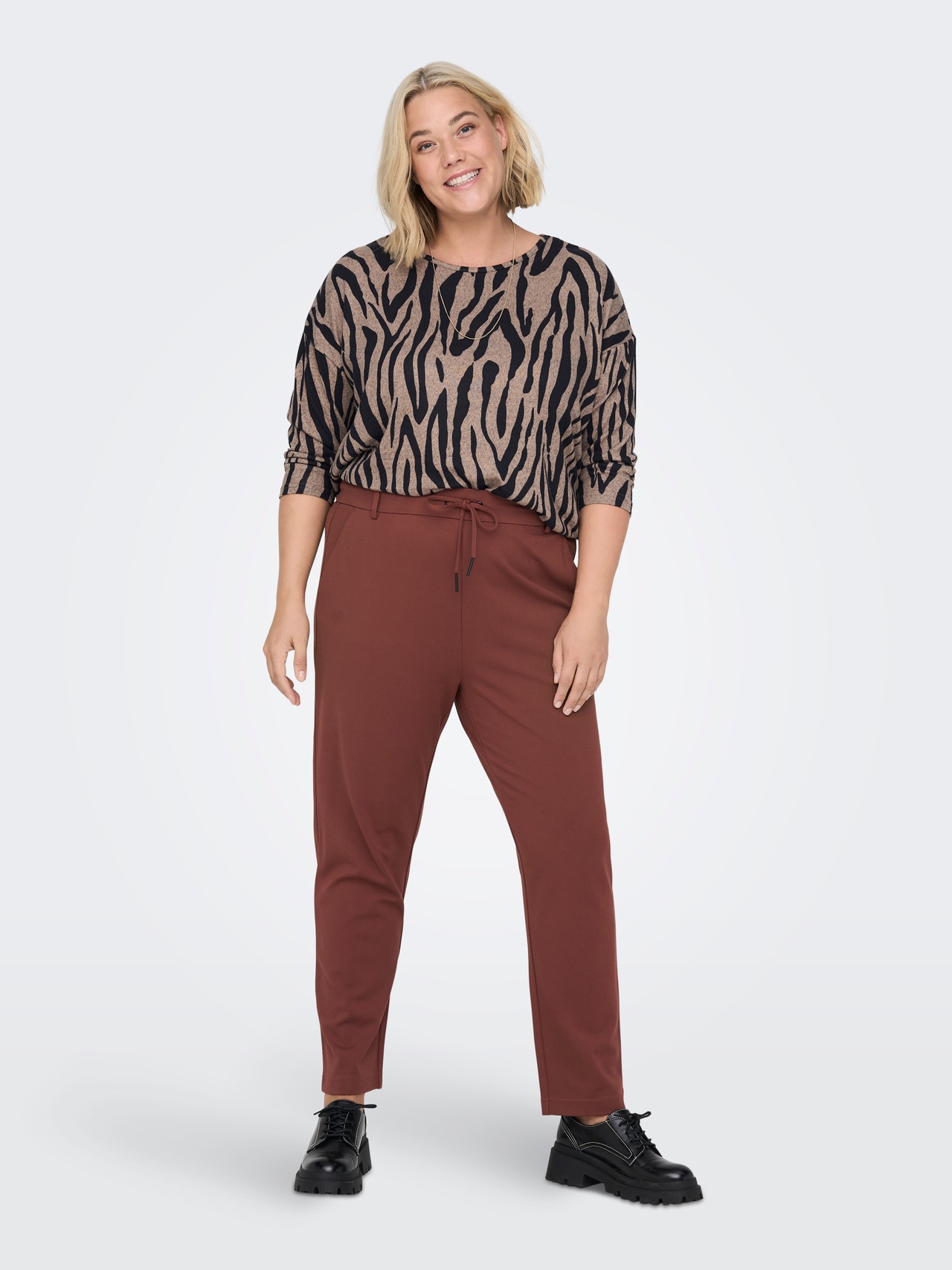 ONLY Regular Fit Trousers -Sable - 15167323
