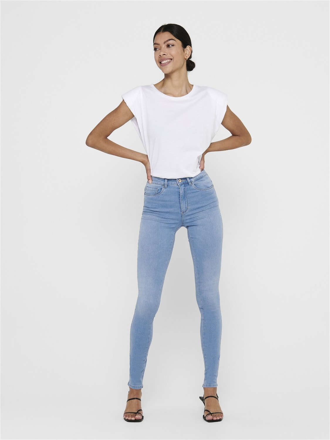 ONLY ONLRoyal HW Skinny Fit Jeans -Light Blue Denim - 15169037