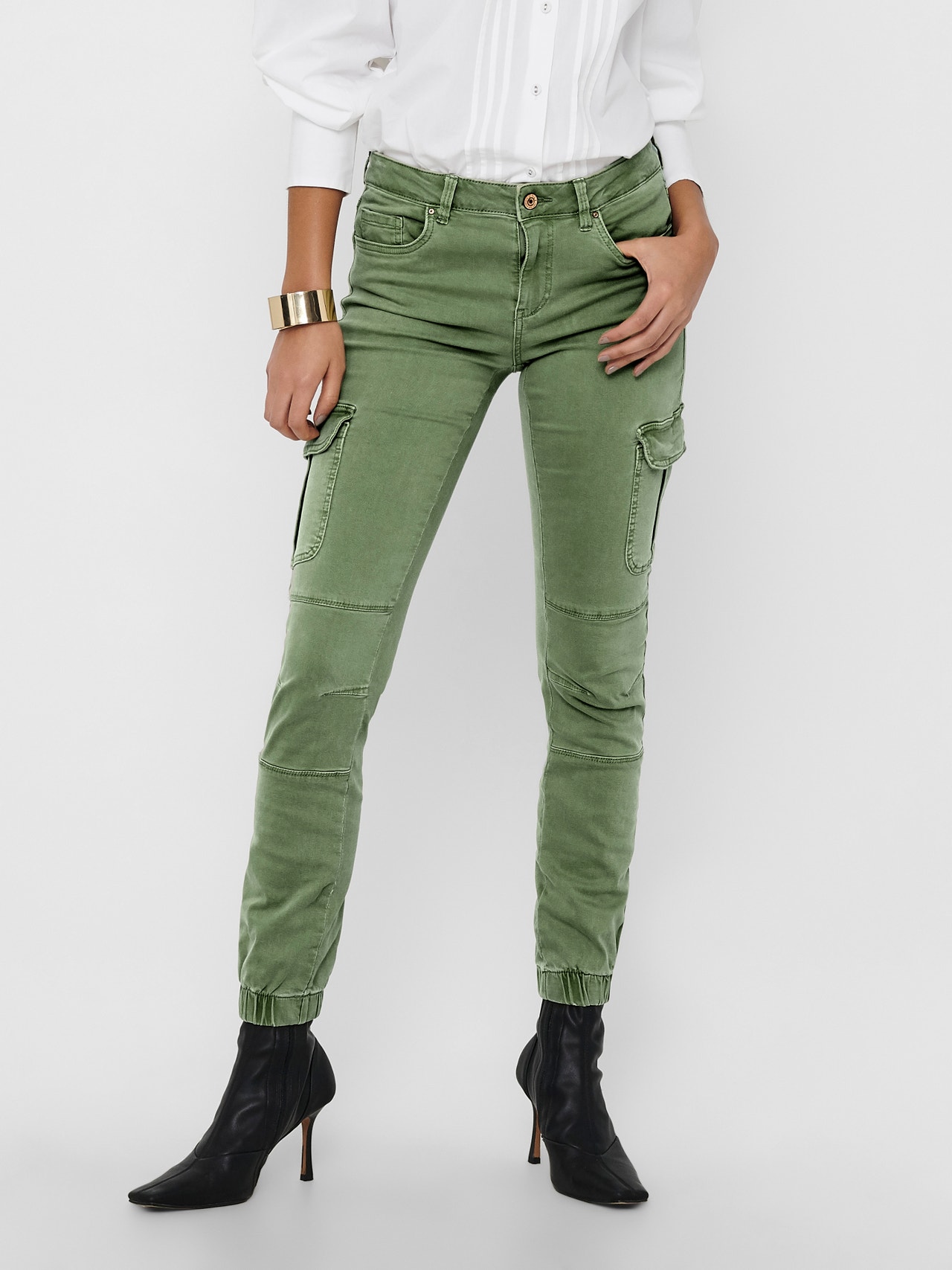 ONLY Slim Fit Mid waist Elasticated hems Trousers -Oil Green - 15170889