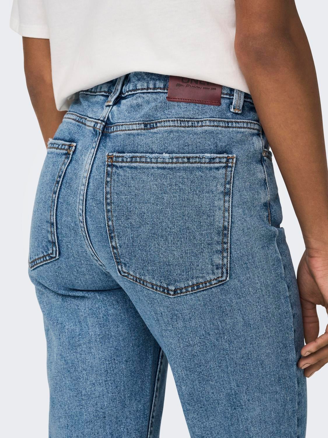 Straight fit deals jeans online