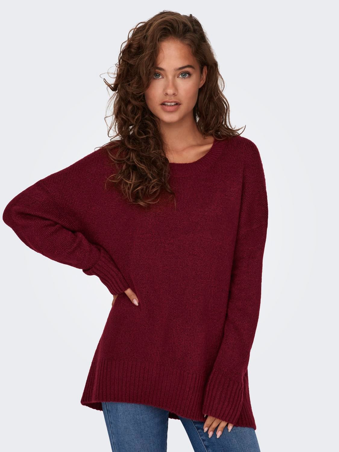 Regular Fit Round Neck High cuffs Dropped shoulders Pullover