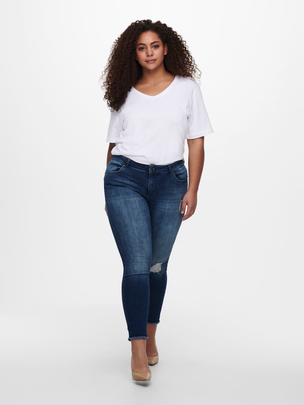 Curvy CARwilly reg ankle Skinny fit jeans with 20 discount! ONLY®