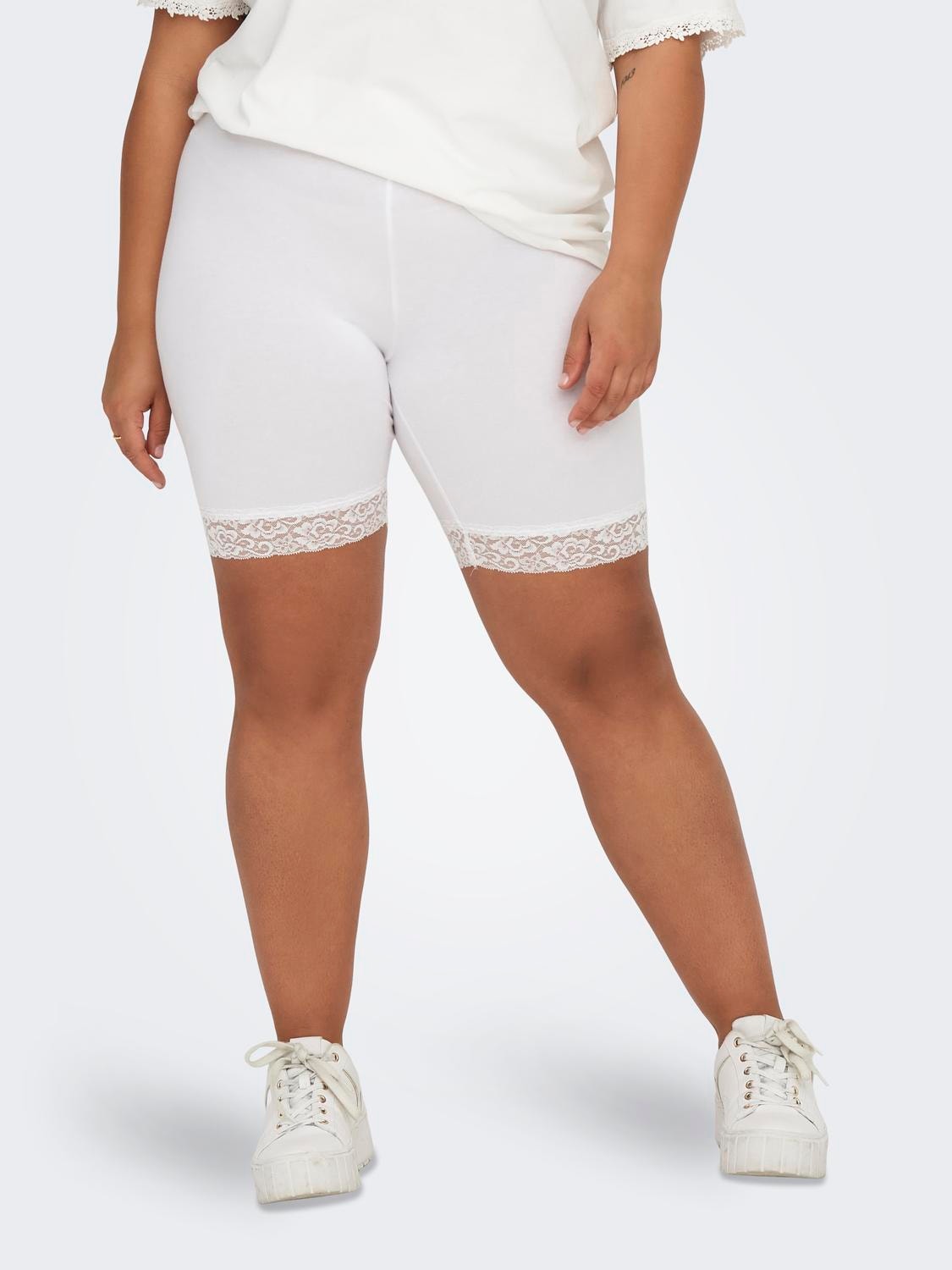 ONLY Curvy met kant gedetailleerde Shorts -White - 15176215
