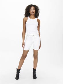 ONLY Shorts Bodycon Fit Taille moyenne Ourlets repliés -White - 15176847