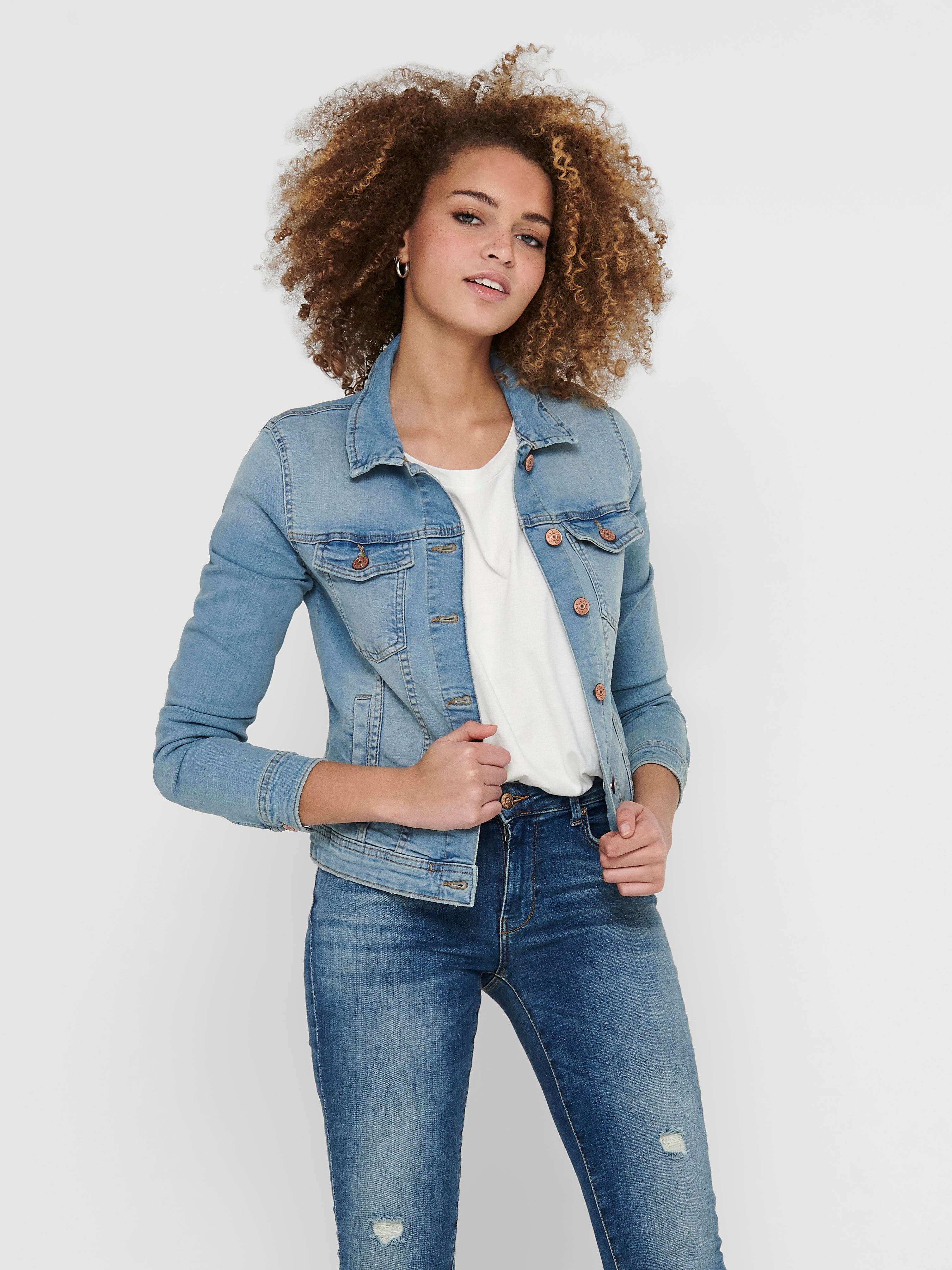Femme Vêtements Vestes Vestes en jean et en denim Manteau en jean Jean ONLY en coloris Bleu 