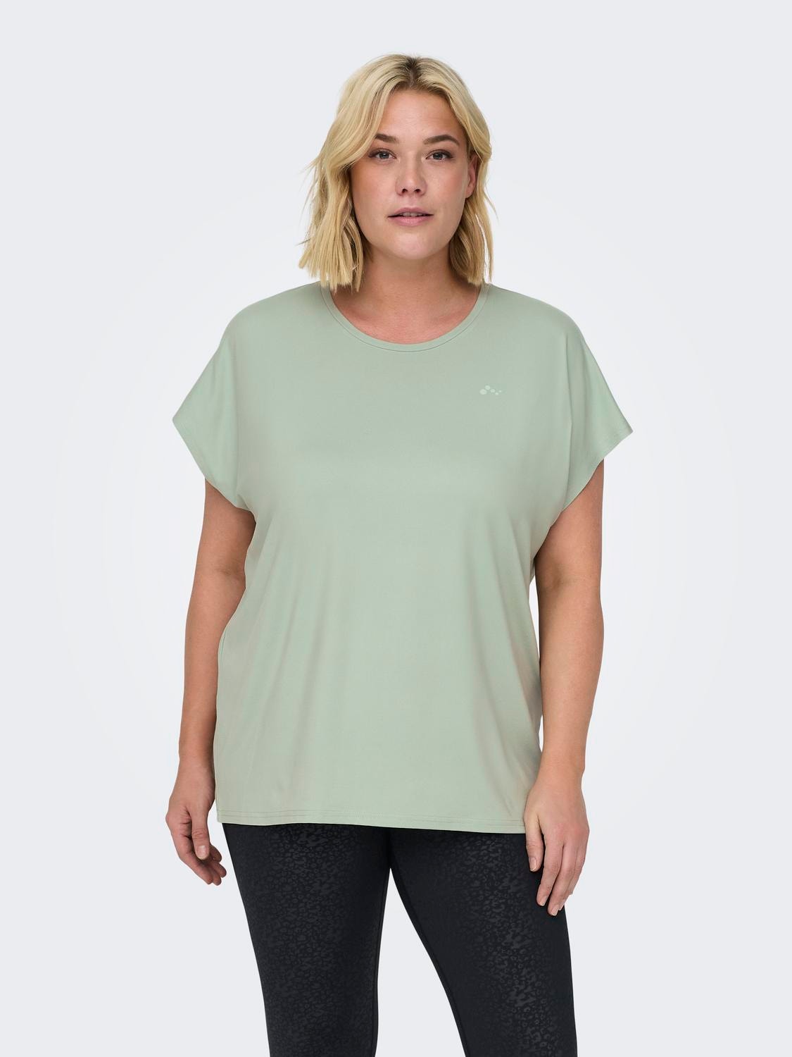 ONLY Locker geschnitten Rundhals Curve T-Shirt -Frosty Green - 15185301