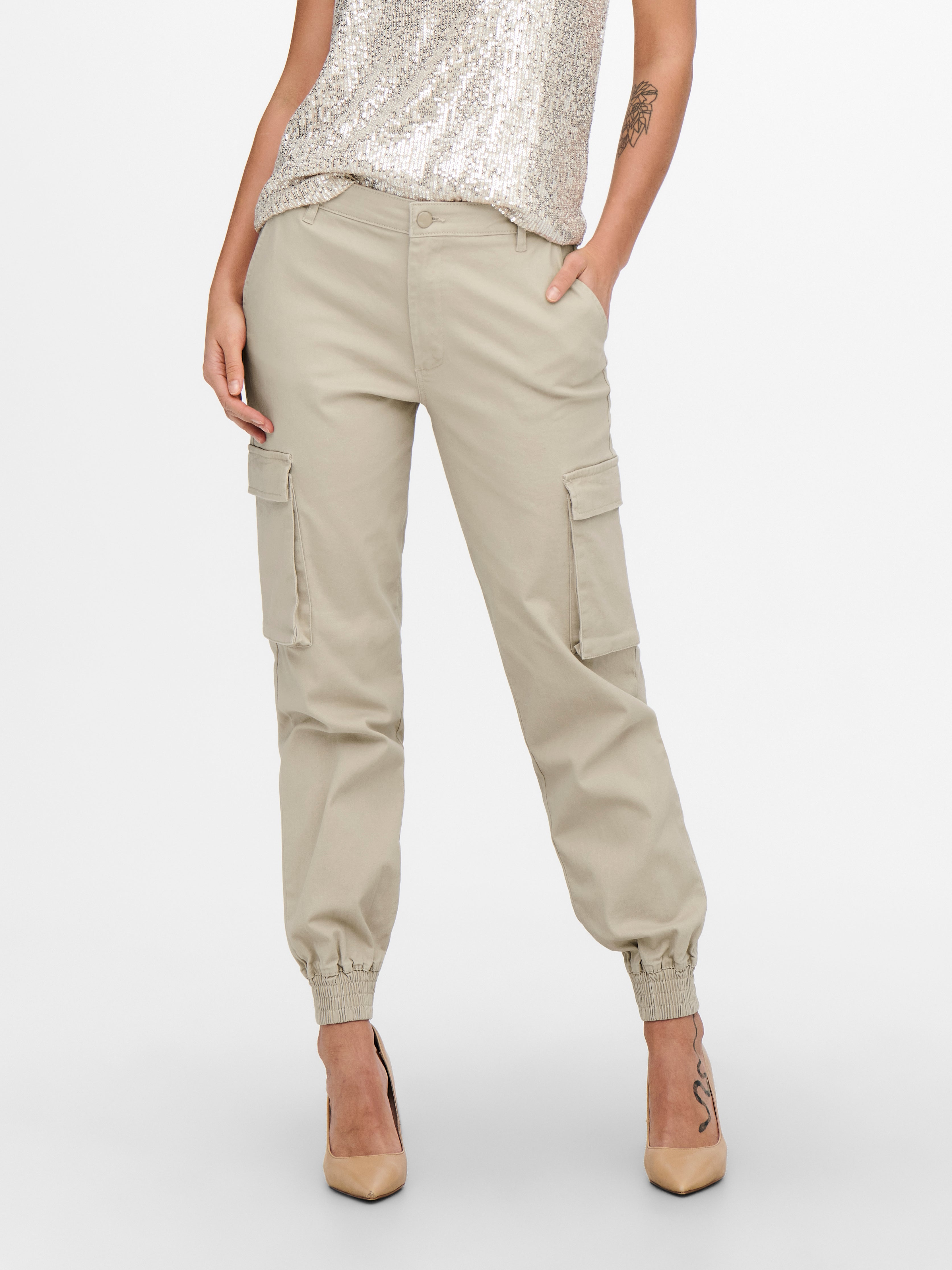 20% Rabatt auf ONLBETSY-ALVA Mittlere Taille Komfort Fit Hose | ONLY®