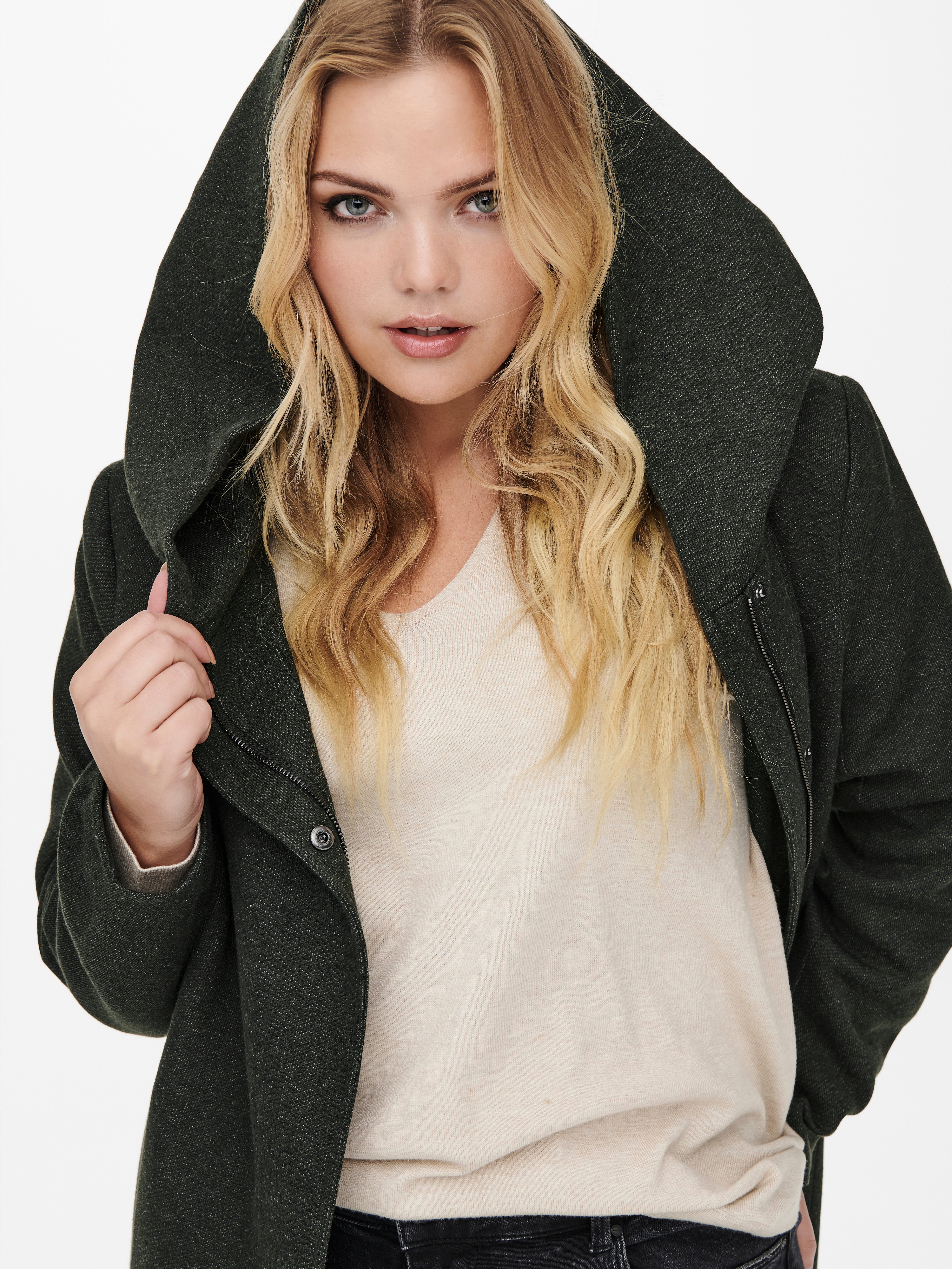 De entretiempo en tallas grandes Abrigo Verde oscuro ONLY®