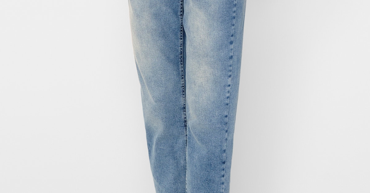 Rus ayol jinsiy aloqa paytida rus tilida gapiradi. Yapon qizi külotsiz