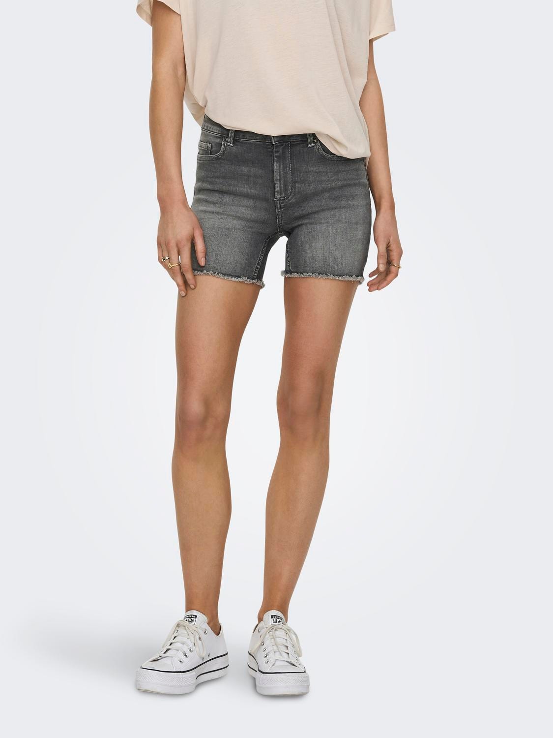 ONLY Normal geschnitten Mittlere Taille Shorts -Medium Grey Denim - 15196303