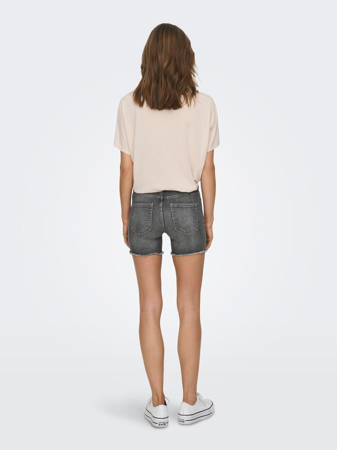 ONLY Regular Fit Mid waist Shorts -Medium Grey Denim - 15196303