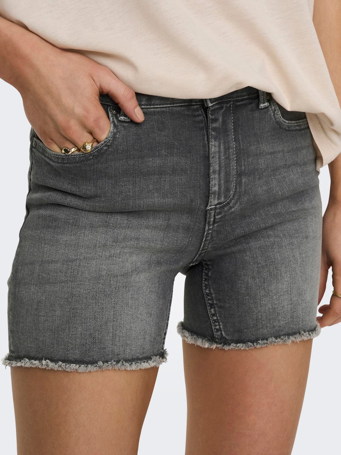 ONLY Normal geschnitten Mittlere Taille Shorts -Medium Grey Denim - 15196303