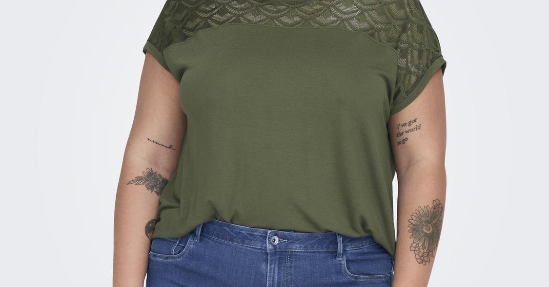Neck | ONLY® Medium Green T-Shirt | Regular Round Fit