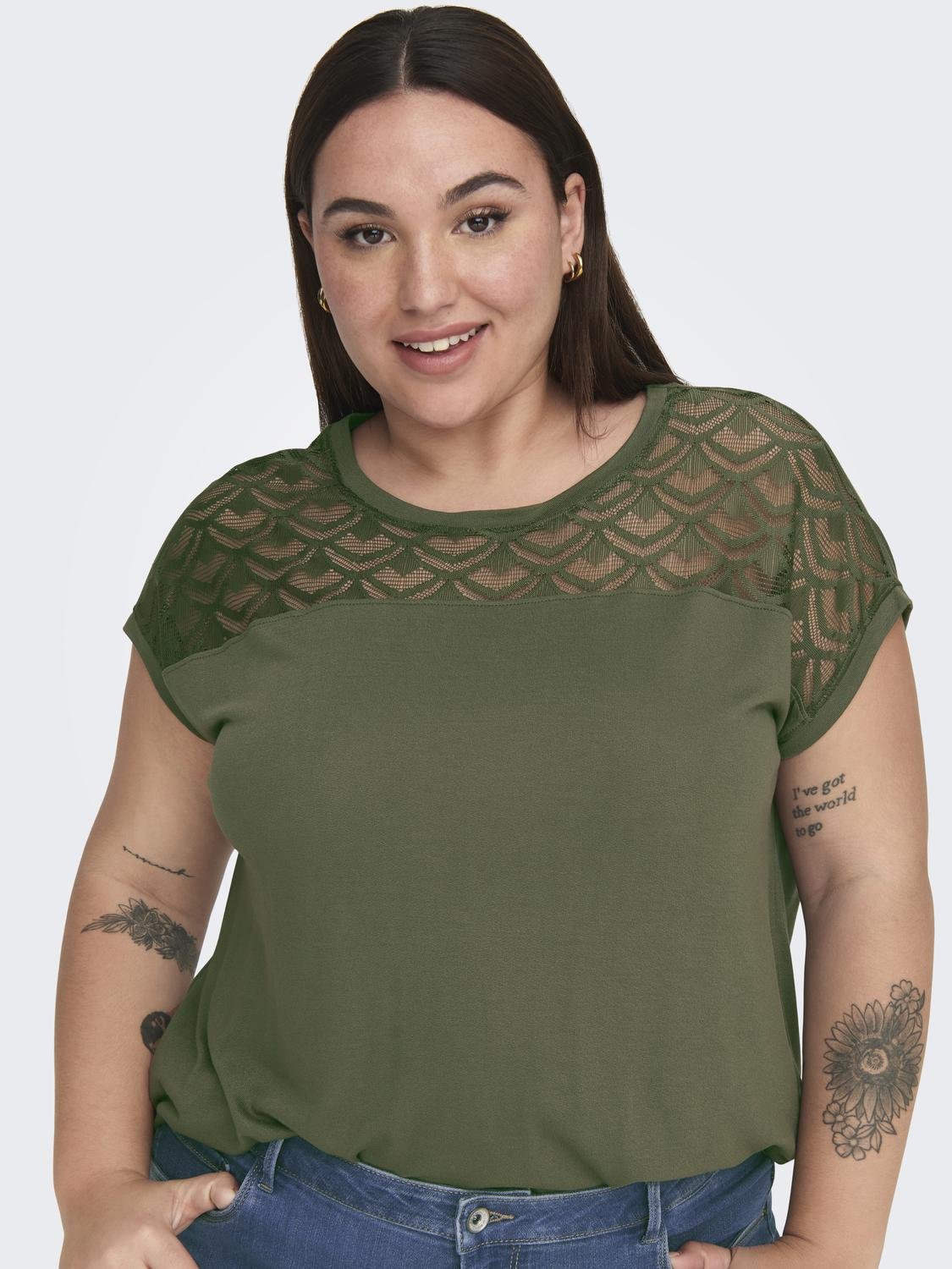 | | Neck ONLY® T-Shirt Medium Green Round Fit Regular