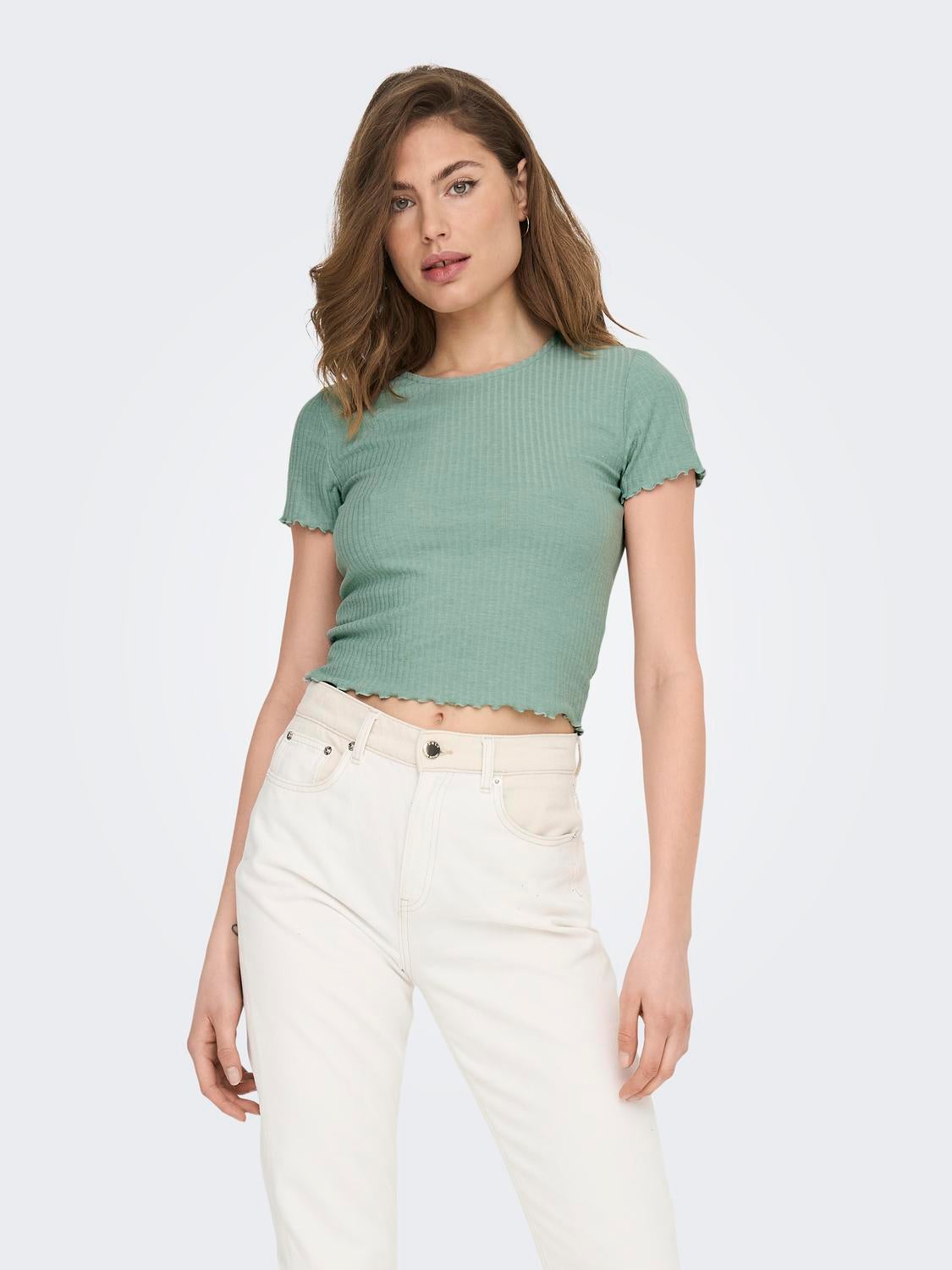 Only brand hotsell crop tops