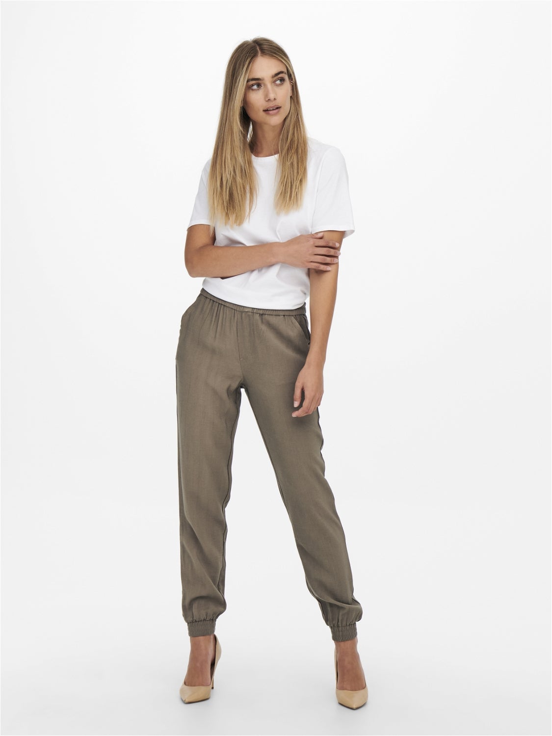 Regular Fit Mid waist Trousers | Medium Grey | ONLY®