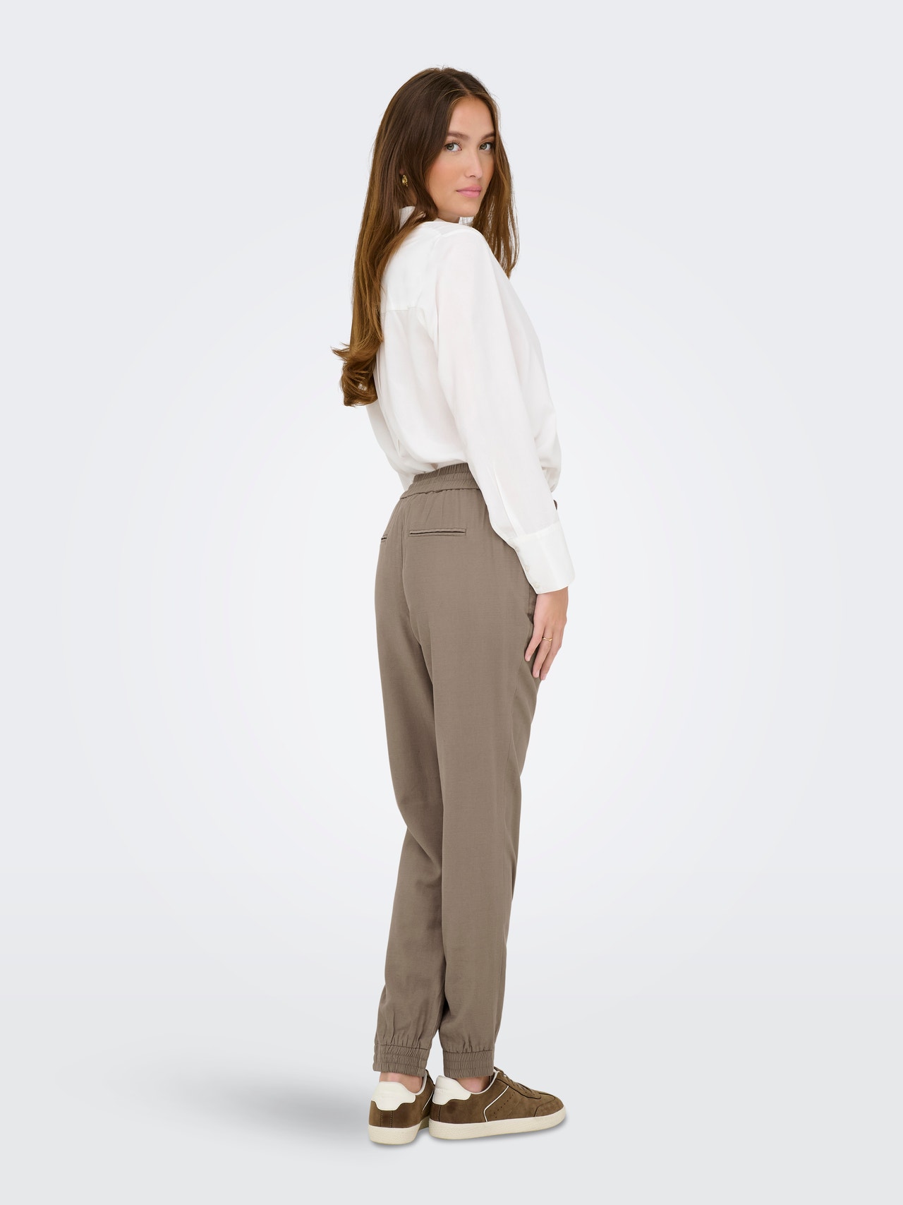 ONLY Onlkelda-Emery Mw Pull-up broek PNT Noos voor dames, Druivenblad, 38W / 30L ONLY Onlkelda-Emery Mw Pull-up broek PNT Noos voor dames, Druivenblad, 38W / 30L