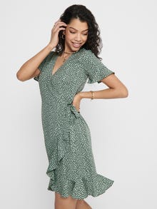 ONLY Normal geschnitten V-Ausschnitt Kurzes Kleid -Chinois Green - 15206407