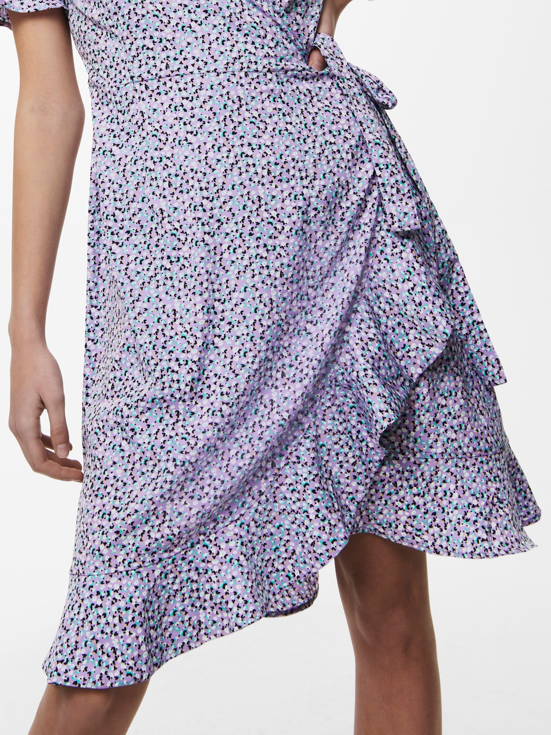 ONLY Normal geschnitten V-Ausschnitt Kurzes Kleid -Chinese Violet - 15206407