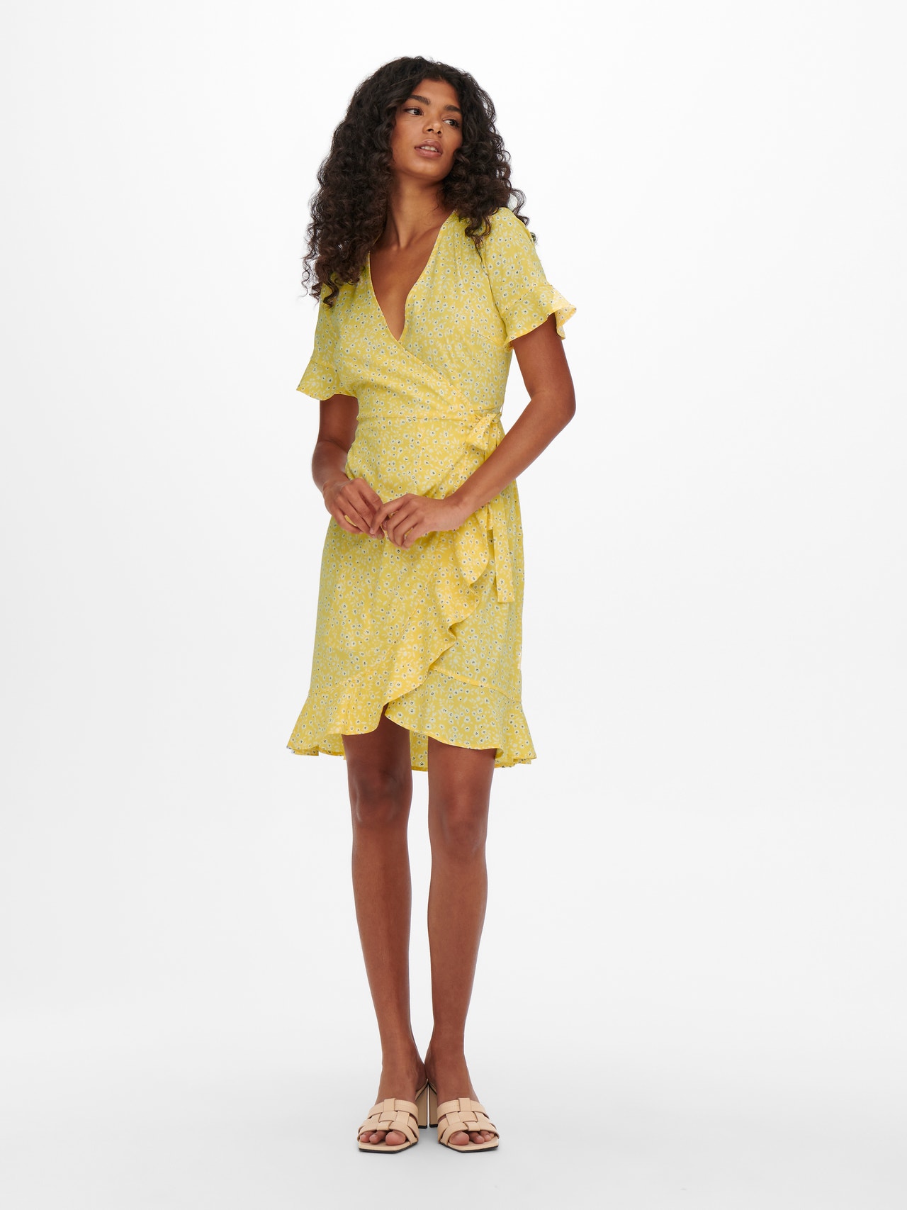 ONLY Normal geschnitten V-Ausschnitt Kurzes Kleid -Cream Gold - 15206407
