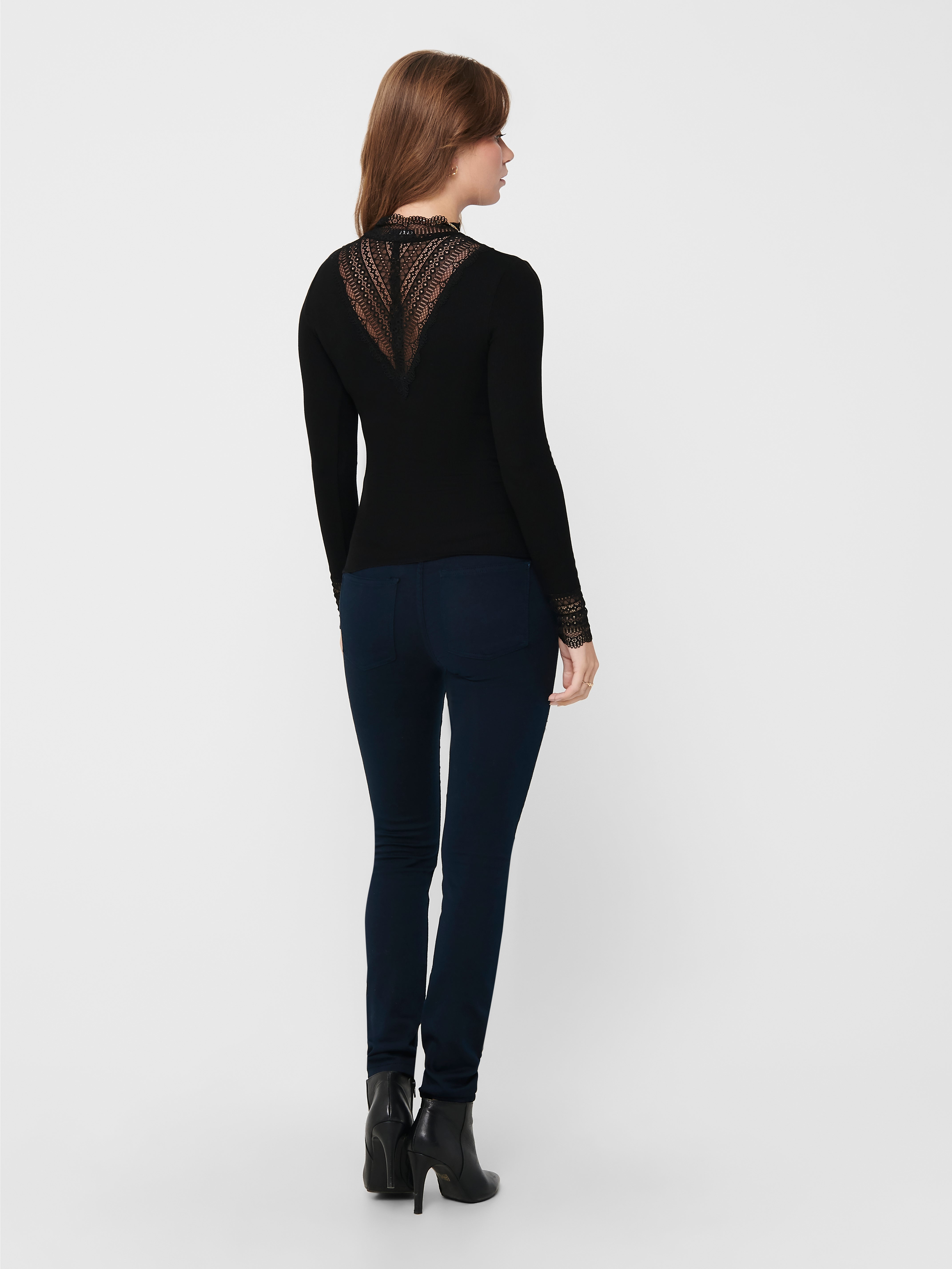 ONLY ONLTILDE – Maglia Donna Con Dettagli In Pizzo E Vestibilità Morbida