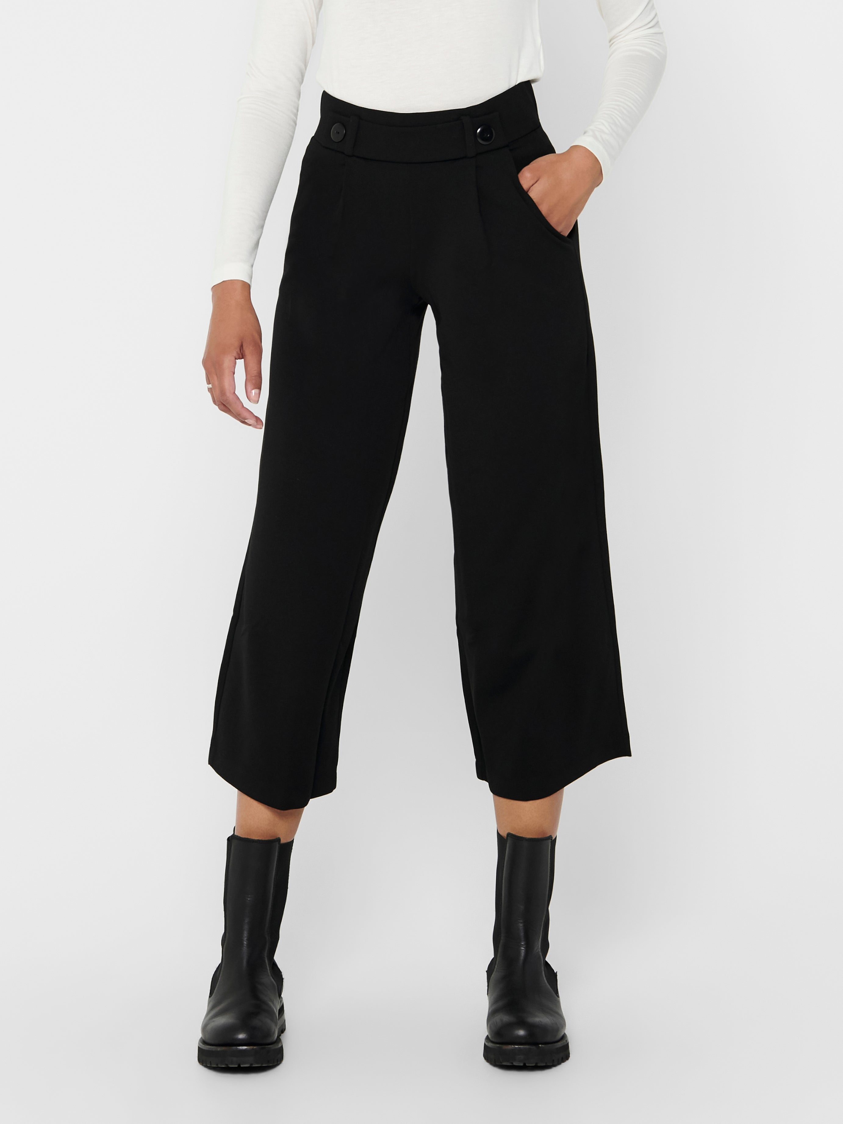 black wide leg ankle pants