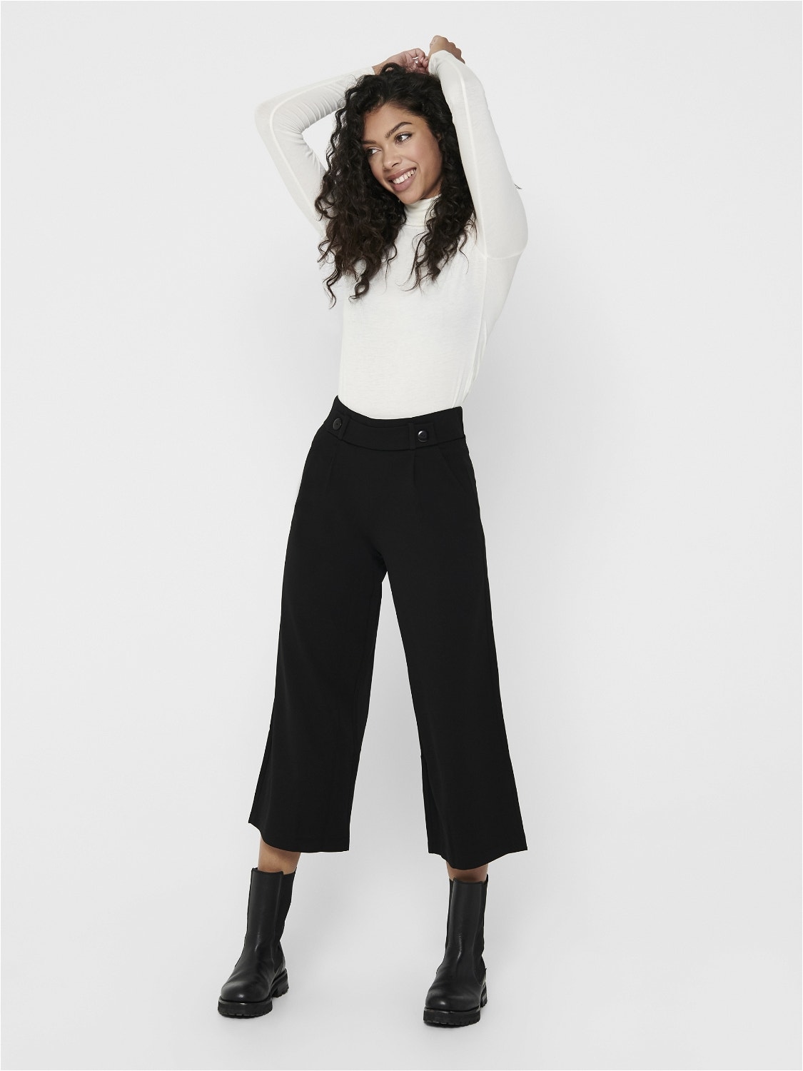 ONLY Wide Leg Fit High waist Trousers -Black - 15208417