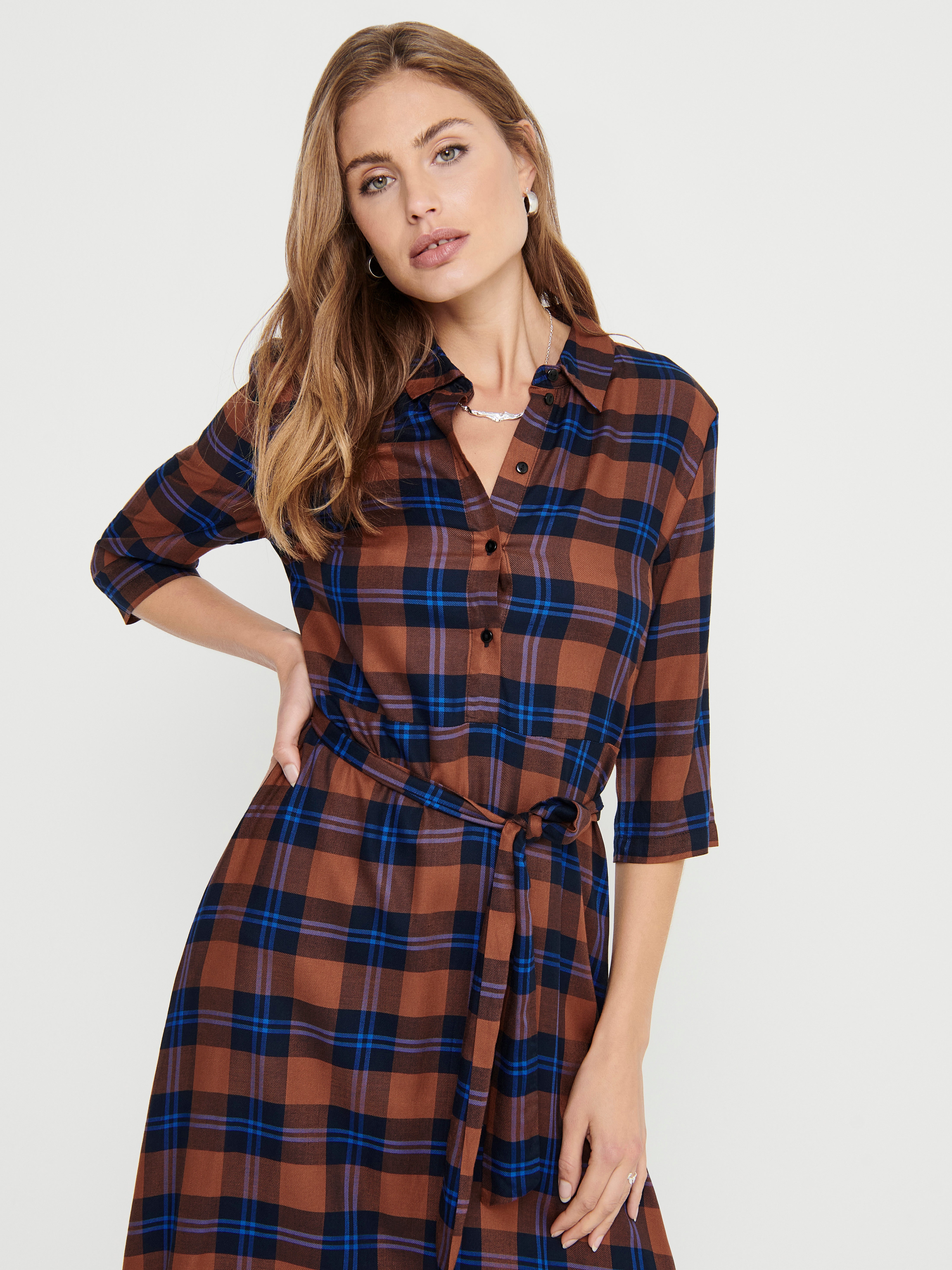Über 80% Rabatt Checked Shirt dress ONLY® with 35% discount! 