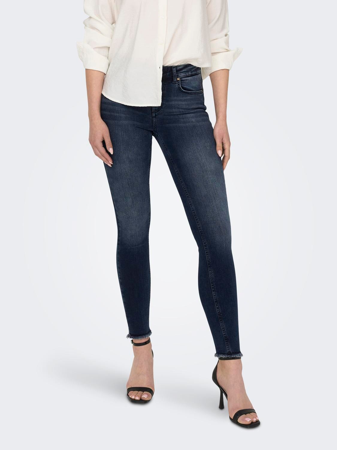 ONLY Skinny Fit Mid waist Raw hems Jeans -Blue Black Denim - 15209618