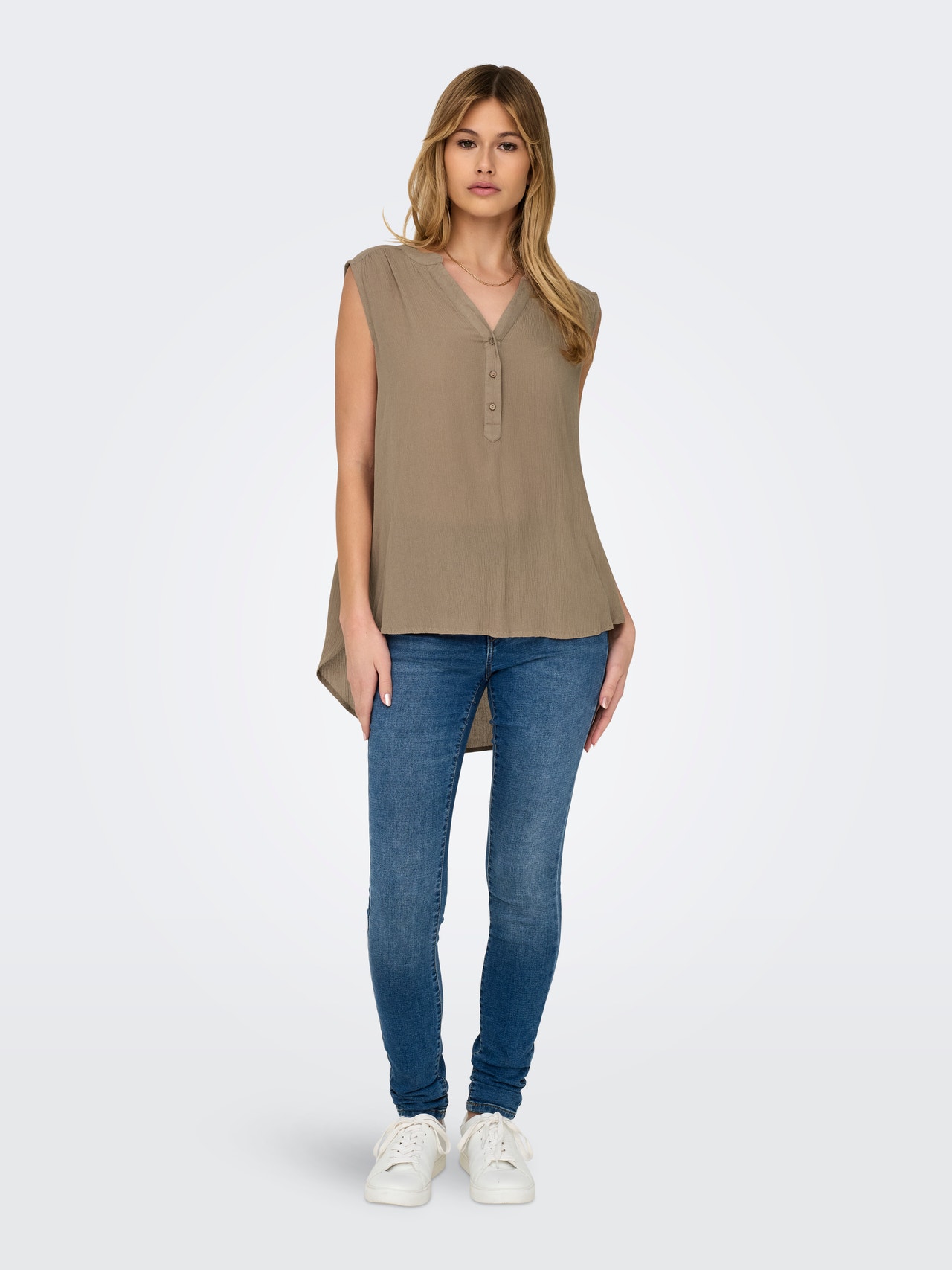 ONLY Camisetas de tirantes Corte regular Cuello en V -Mocha Meringue - 15213420