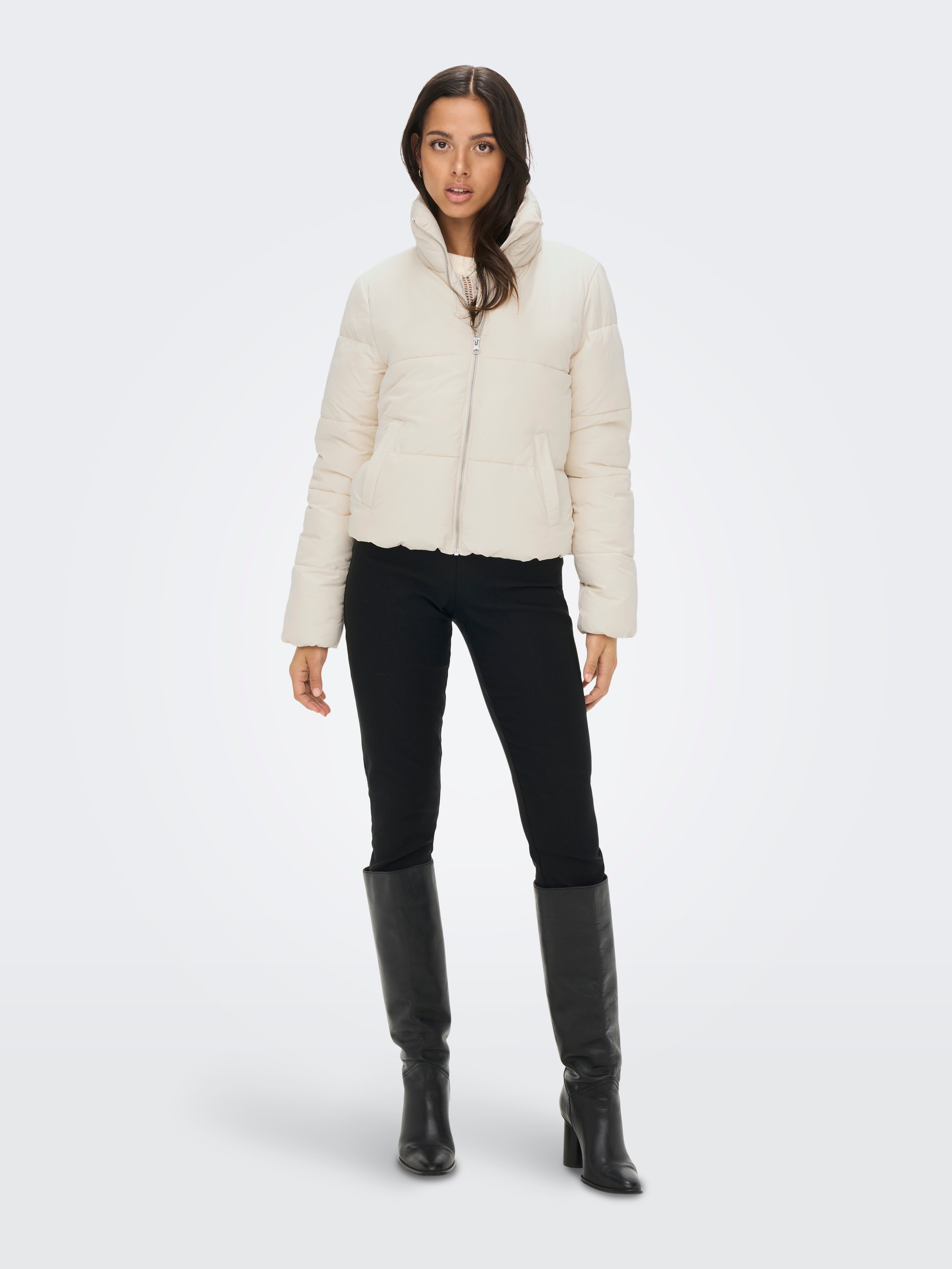 Short Puffer Jacket | Off White | ONLY®