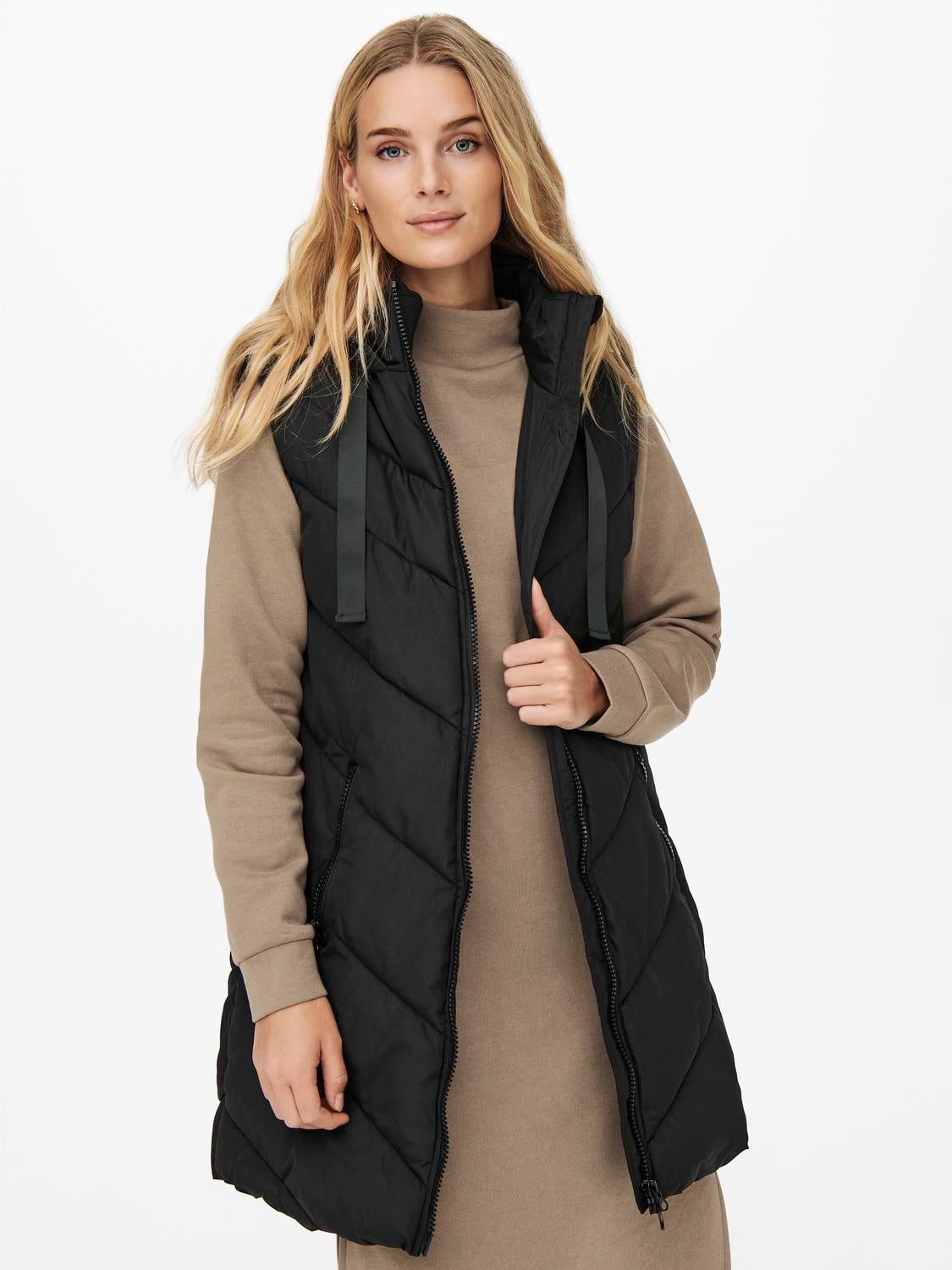 Jdy roona quilted high neck clearance jacket