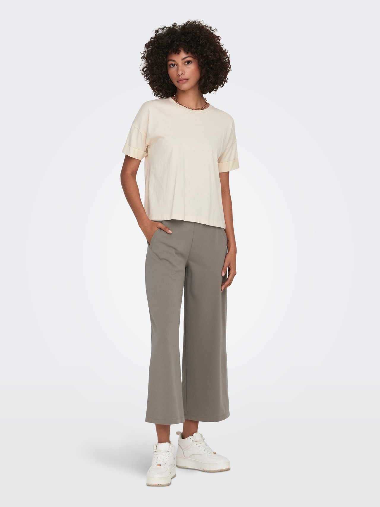 Cropped Wide Leg Trousers with 30% discount!