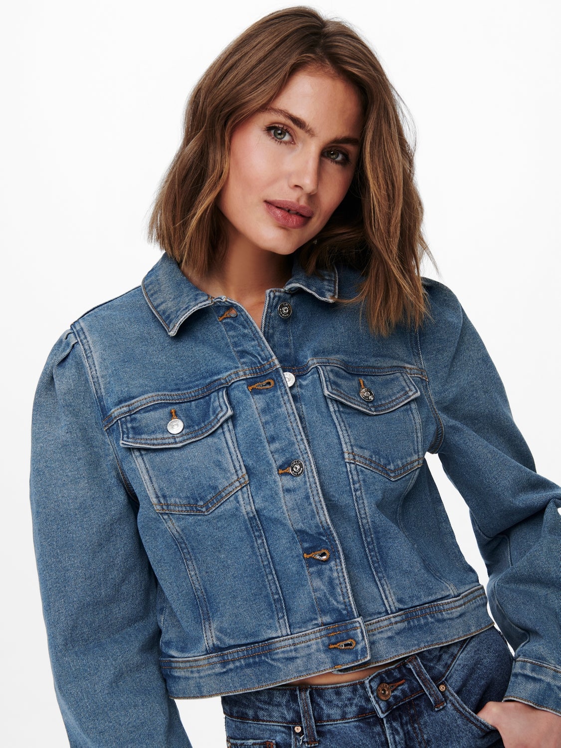 levi short denim jacket