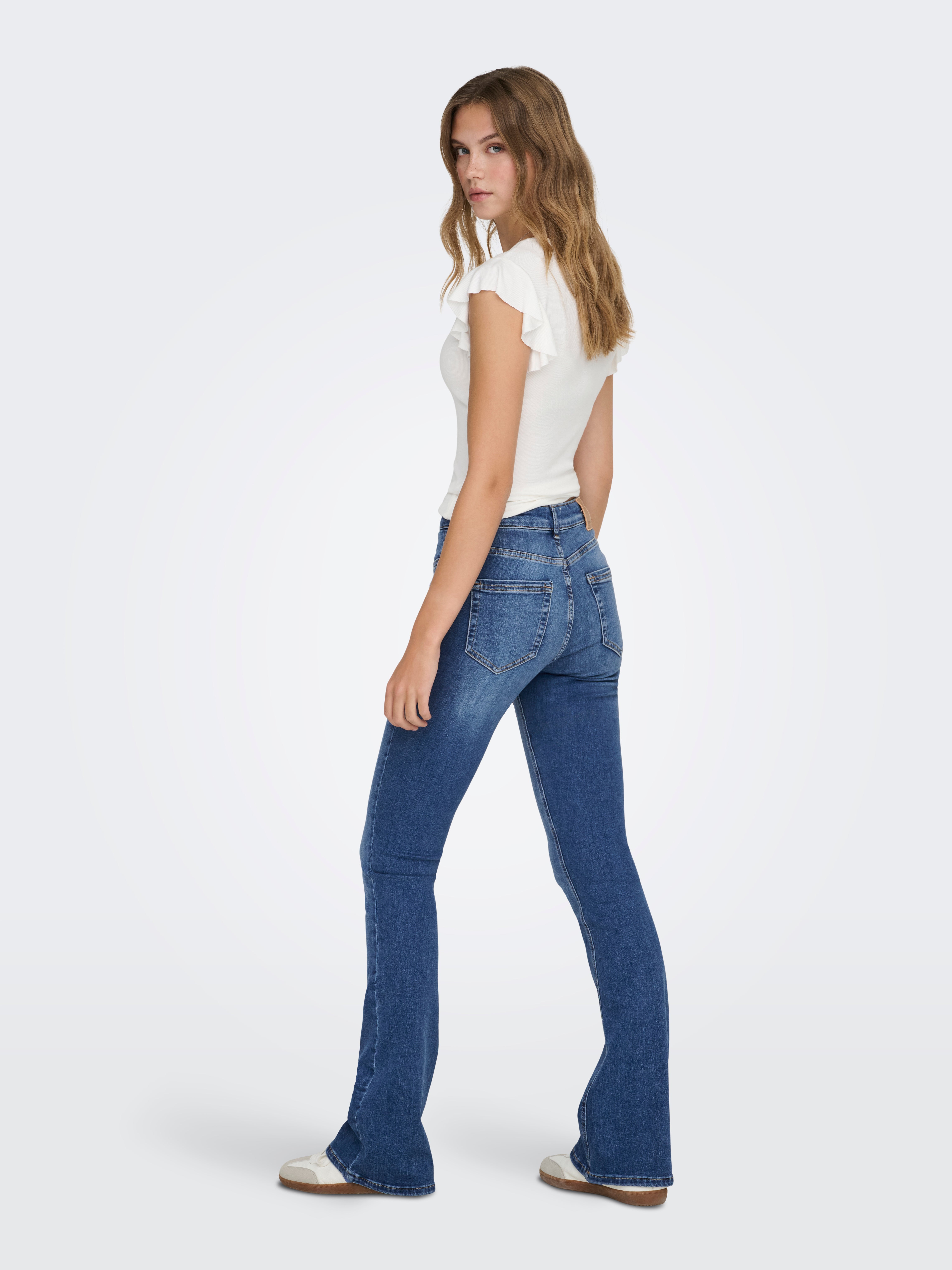 ONLBLUSH Mittlere Taille Ausgestellt Jeans | Mittelblau | ONLY®
