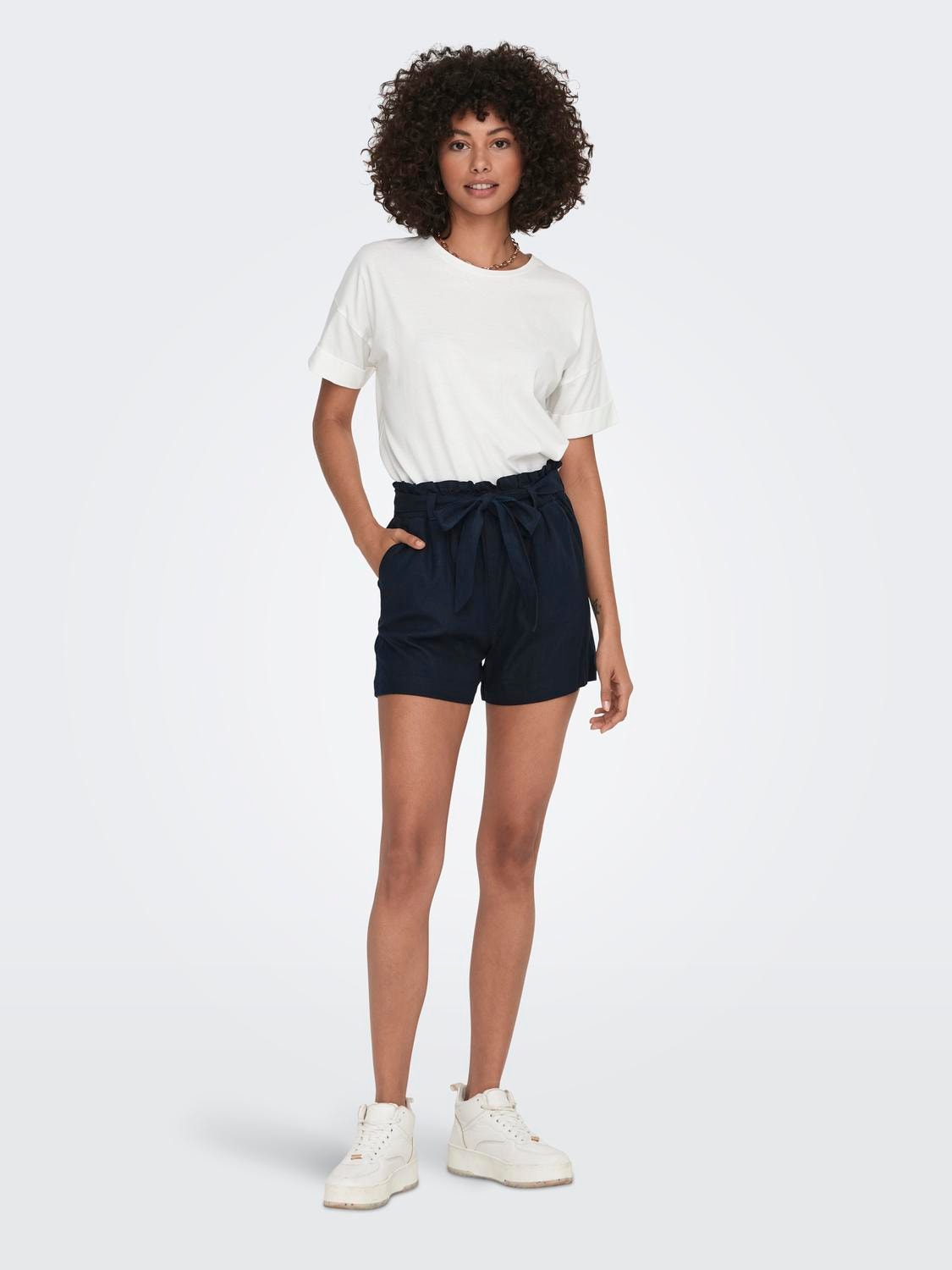 ONLY Linen shorts with tie belt  -Sky Captain - 15225921