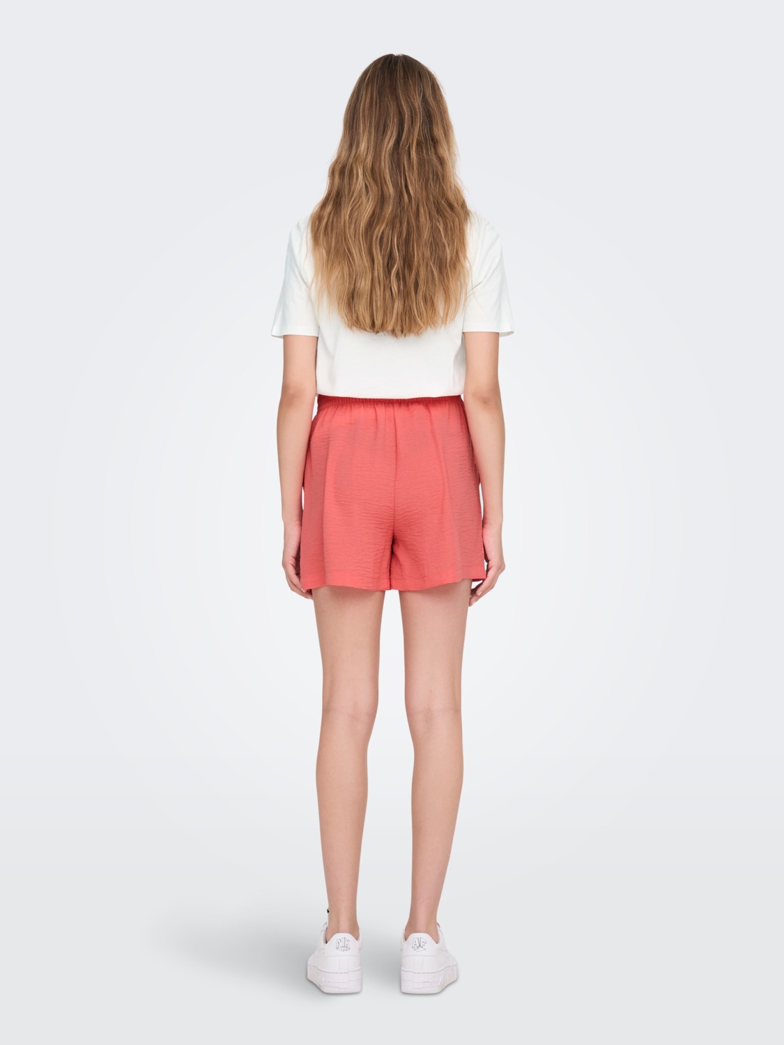 ONLY Solid colored Shorts -Georgia Peach - 15229049