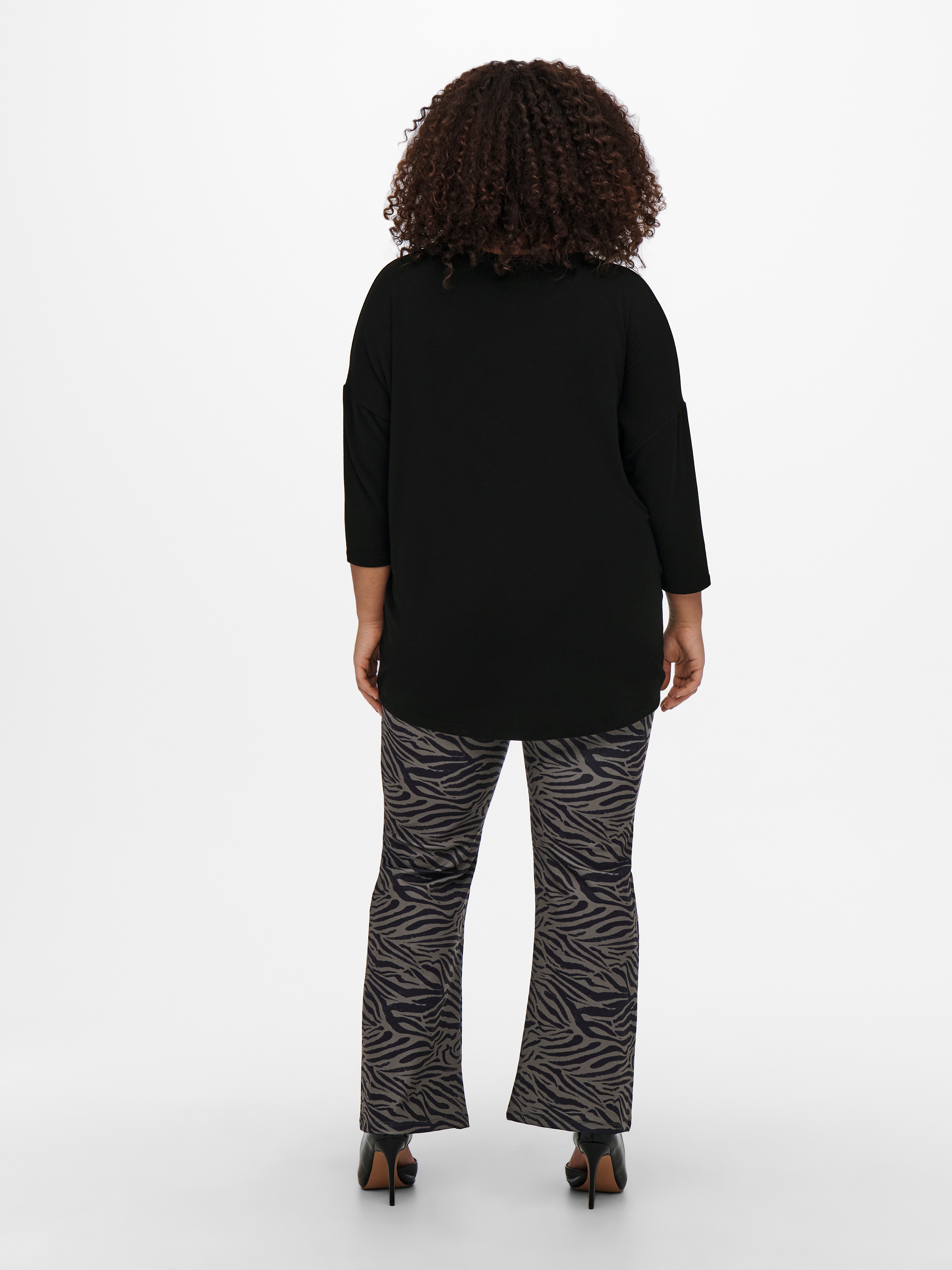 Thumbnail - Carlamour Top