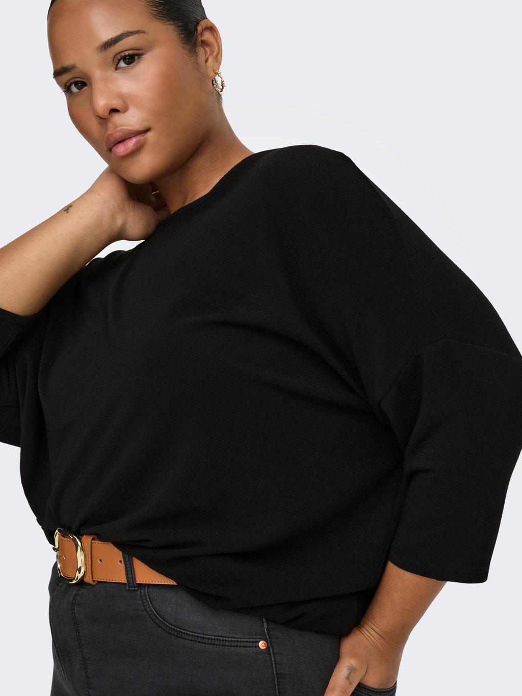 YOURS - Lang gebreid vest met wafelsteek in zwart | Yours Clothing YOURS - Lang gebreid vest met wafelsteek in zwart | Yours Clothing