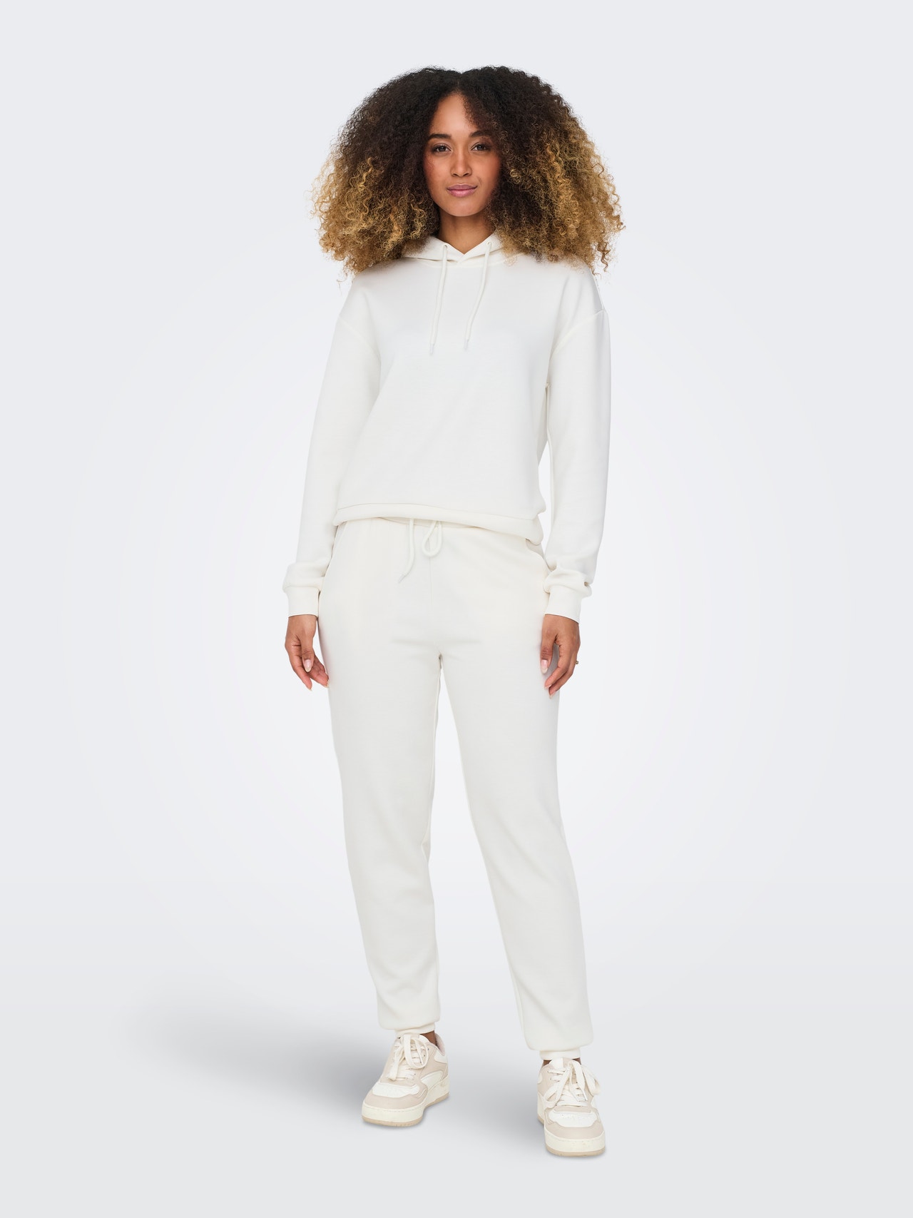 ONLY Tavapärane lõige Kõrge vöökoht Sobitatud äärised Püksid -Cloud Dancer - 15230209