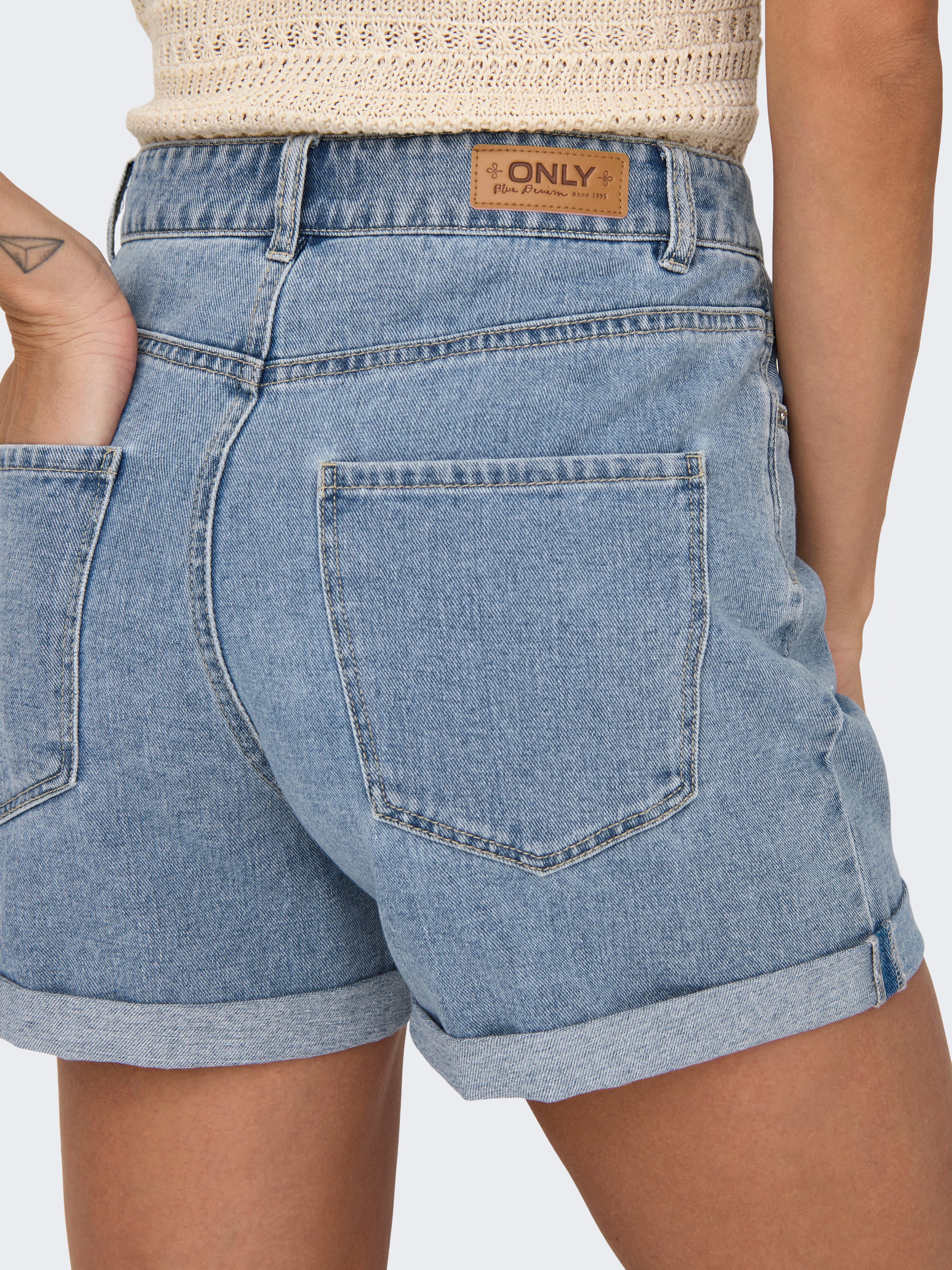ONLVEGA Hohe Taille Normal geschnitten Shorts | Hellblau | ONLY®