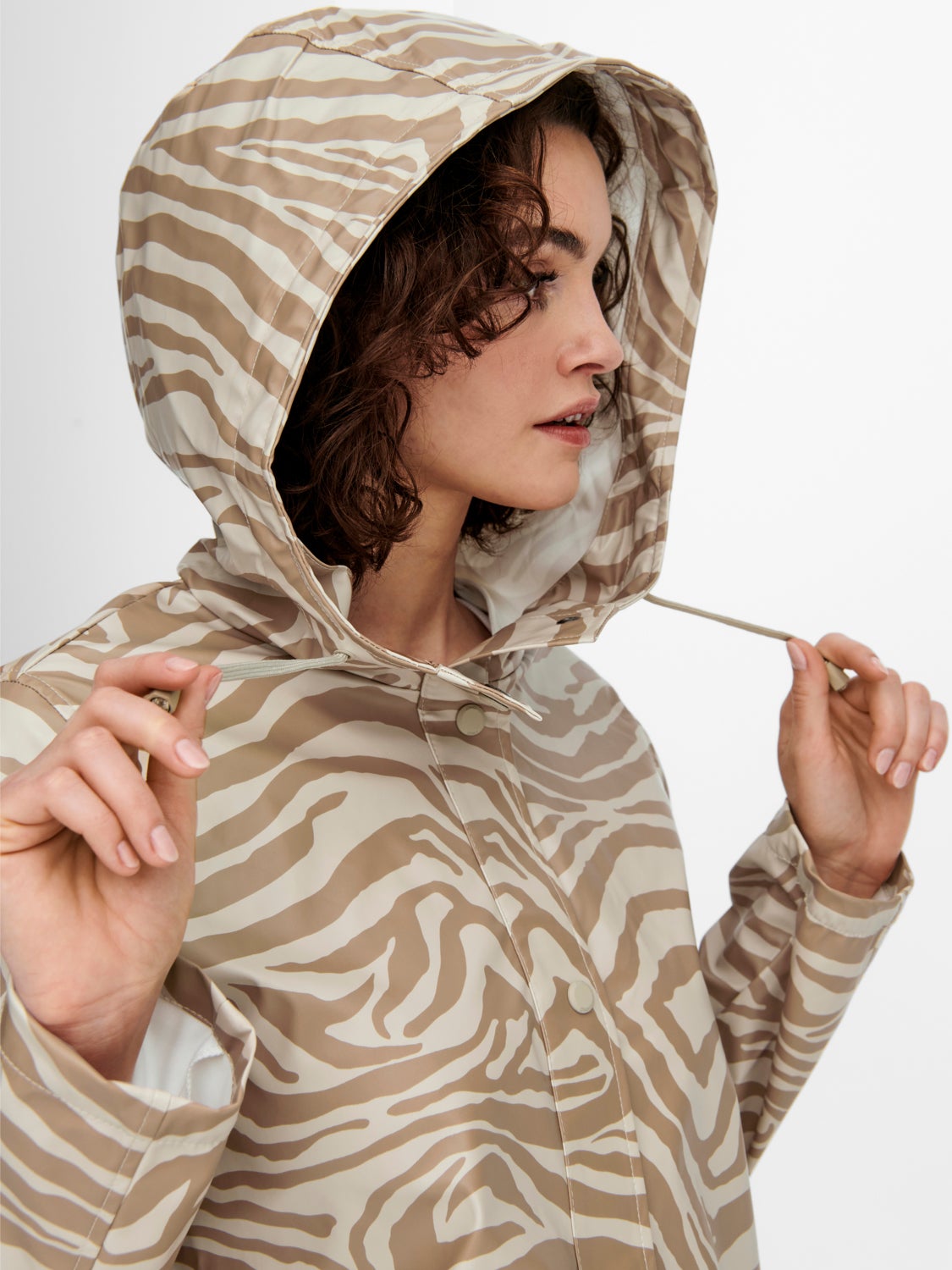 Patterned Rain jacket with 30% discount 