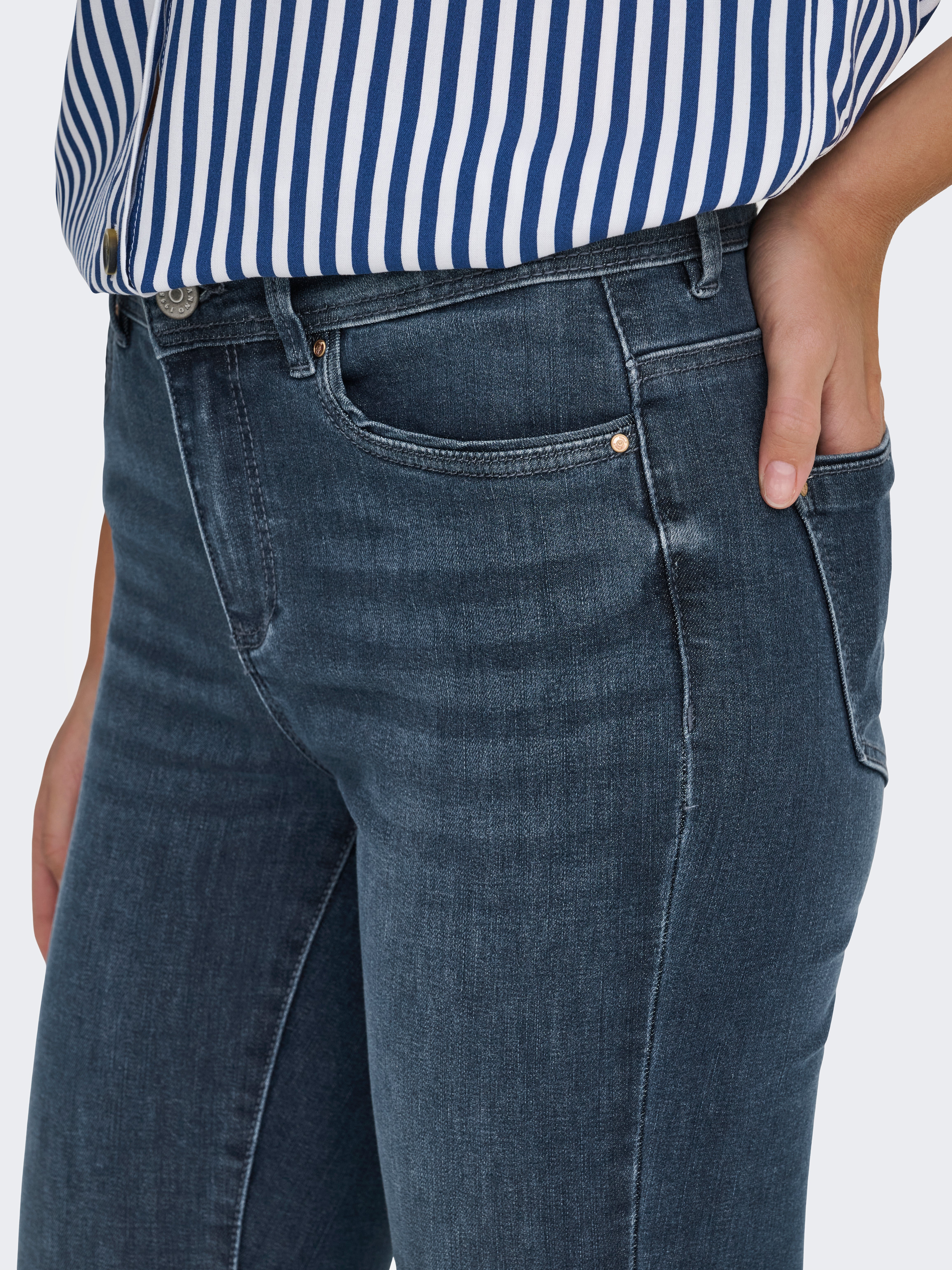 ONLWAUW Mittlere Taille Skinny Fit Jeans | Schwarz | ONLY®