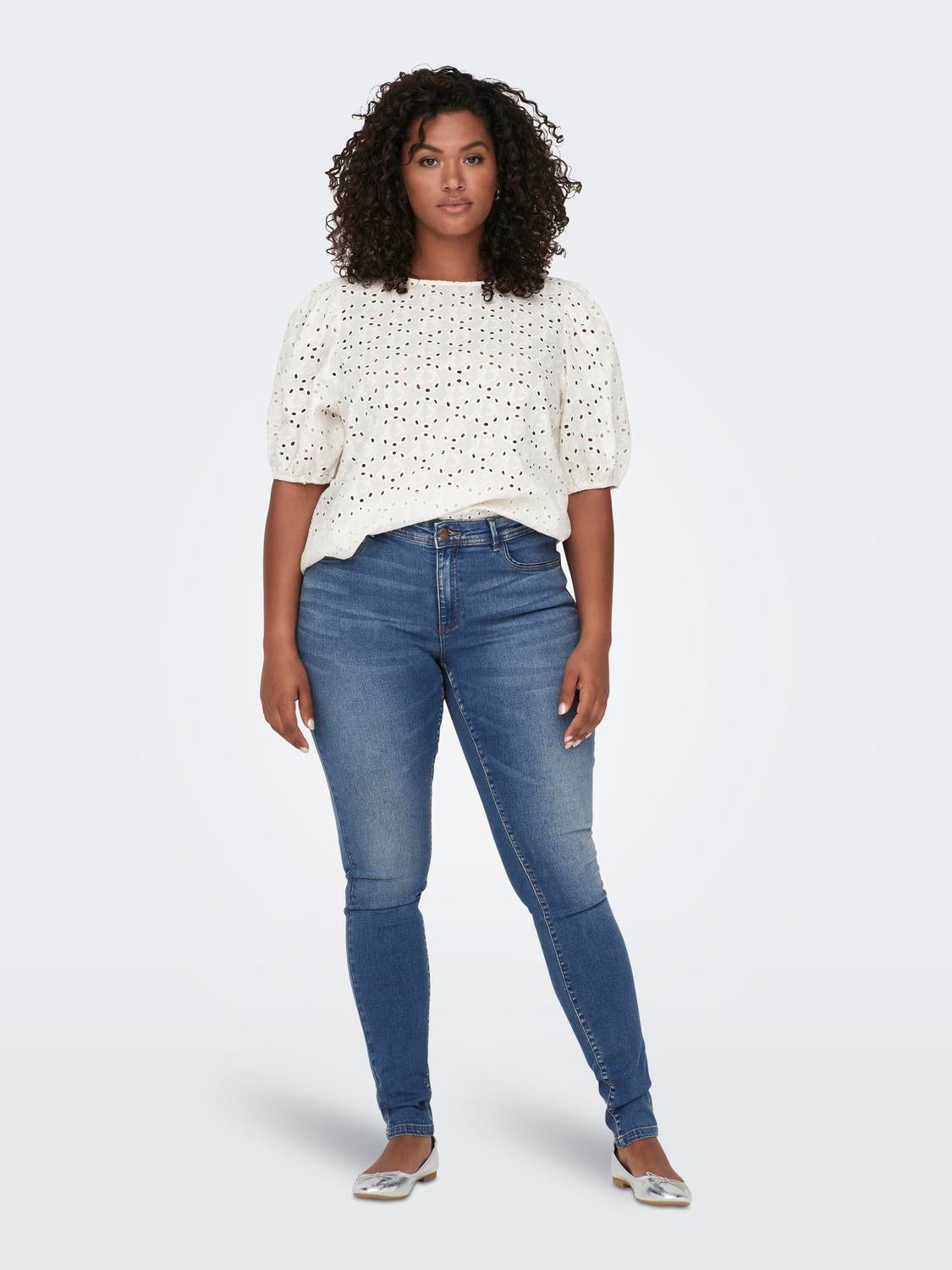 Curvy fit sales mom jeans